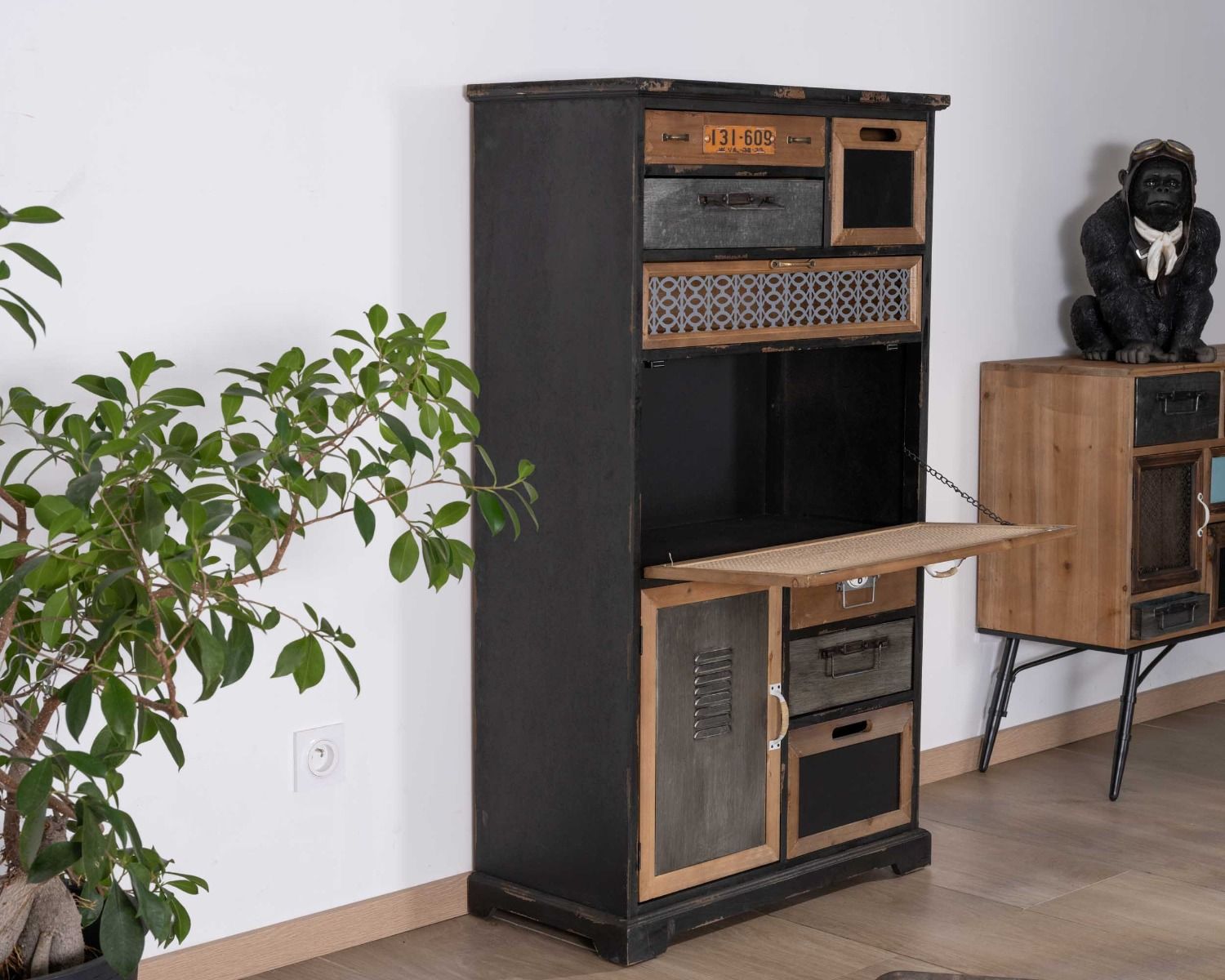 Buffet déco à tiroirs en sapin massif et façades fantaisies "Mélimélo Indus"