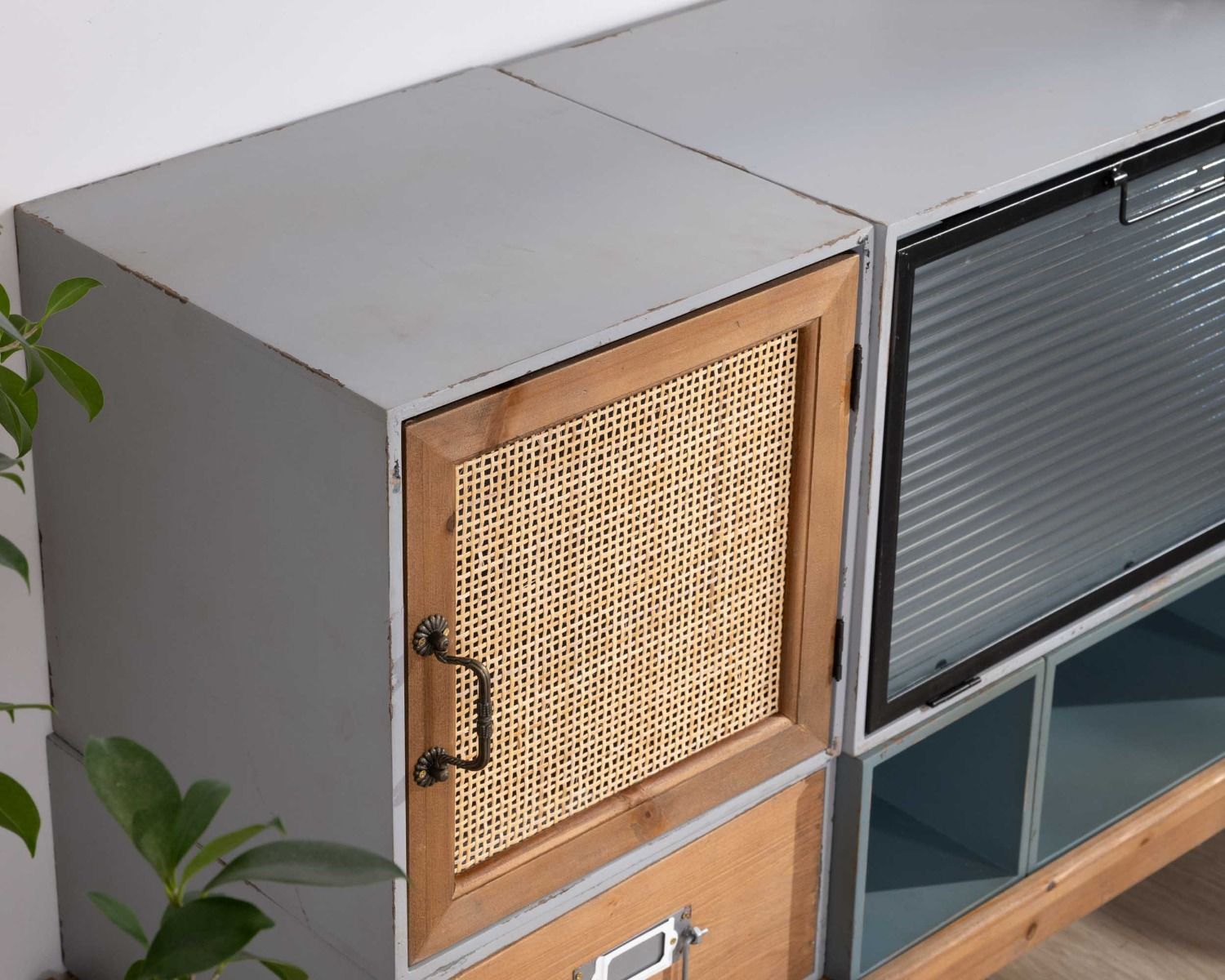 Commode déco modulaire en sapin et façades variées "Mélimélo Indus"