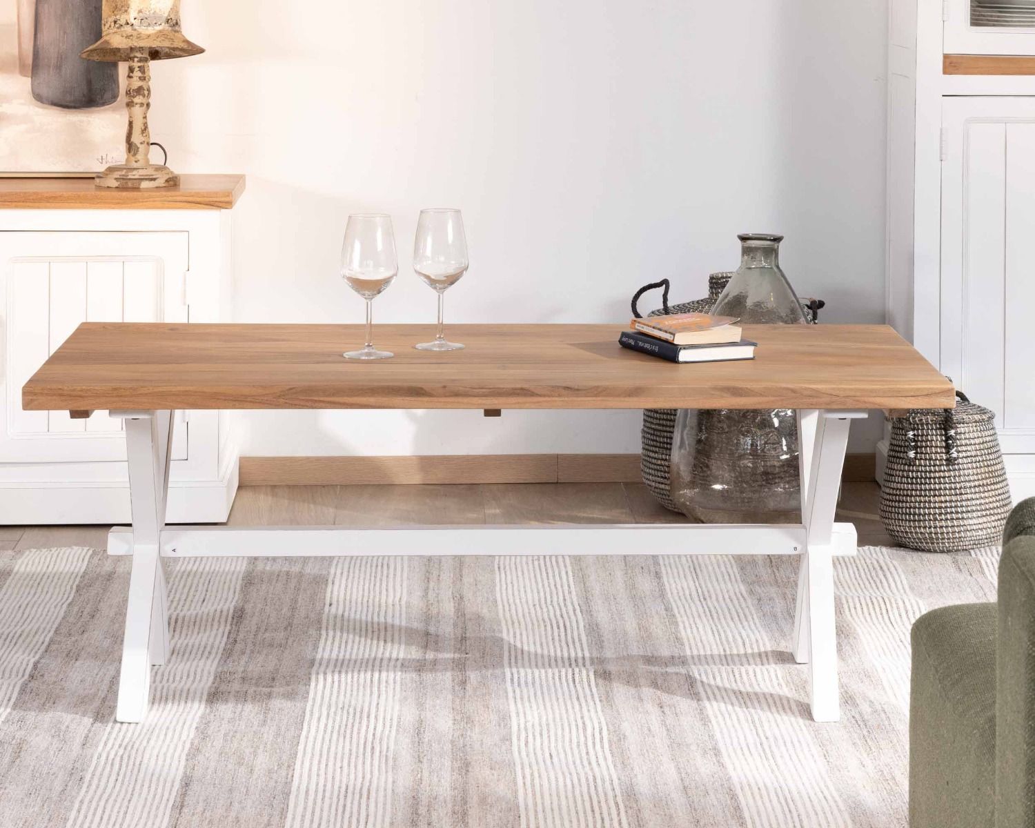 Table de salon rectangulaire en acacia et pied blanc style champêtre "Trégastel"