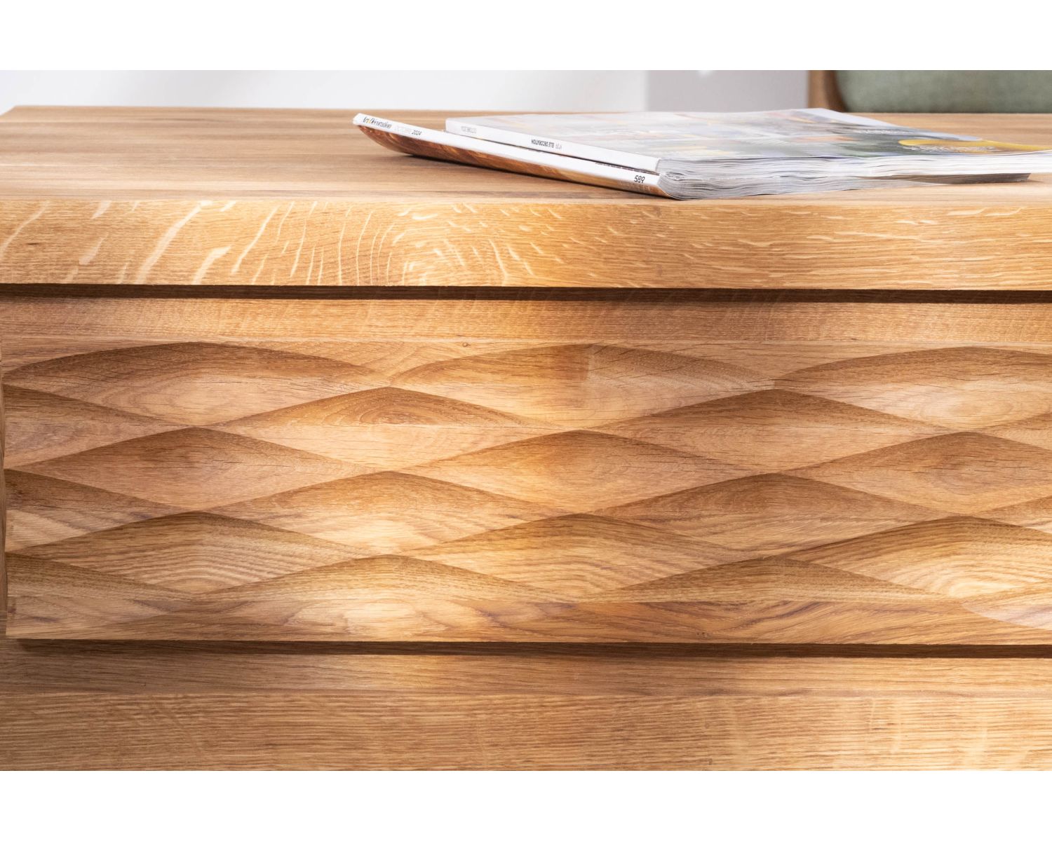 Table basse esprit contemporain zen en chêne huilé 120 cm "Wave"