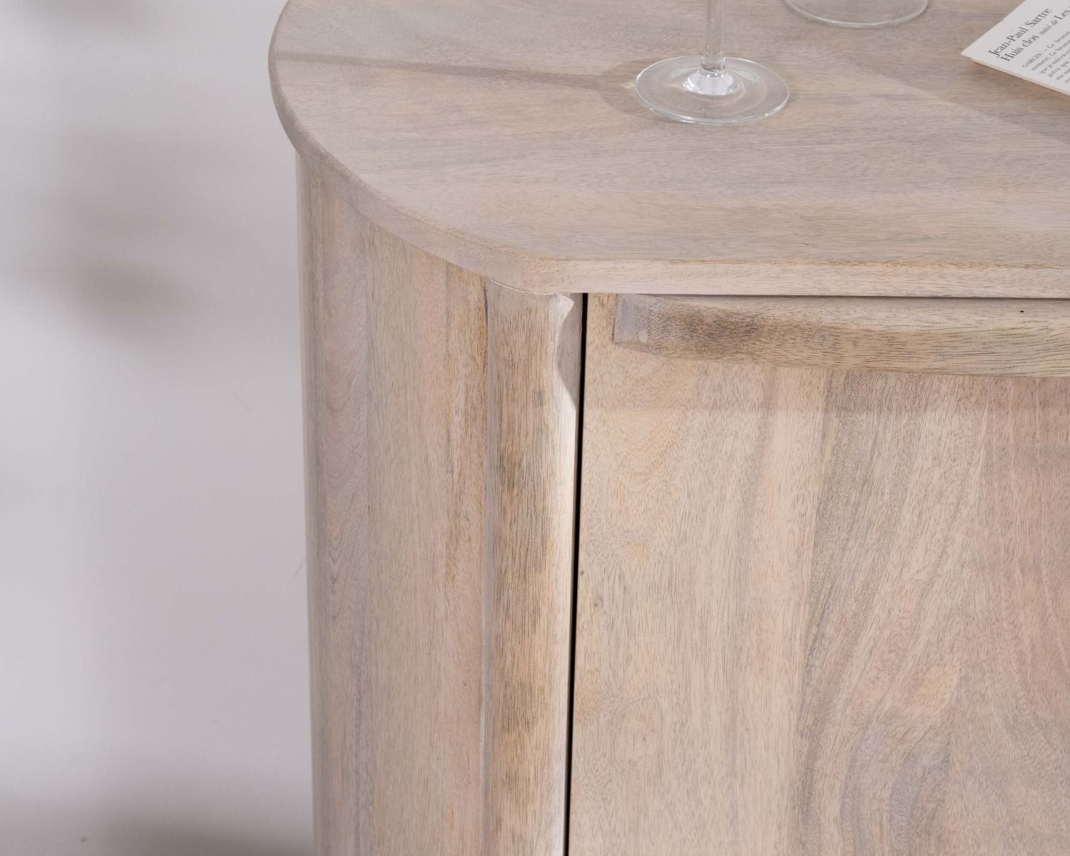 Buffet 3 portes 175cm en manguier massif côtés arrondis "Manon"