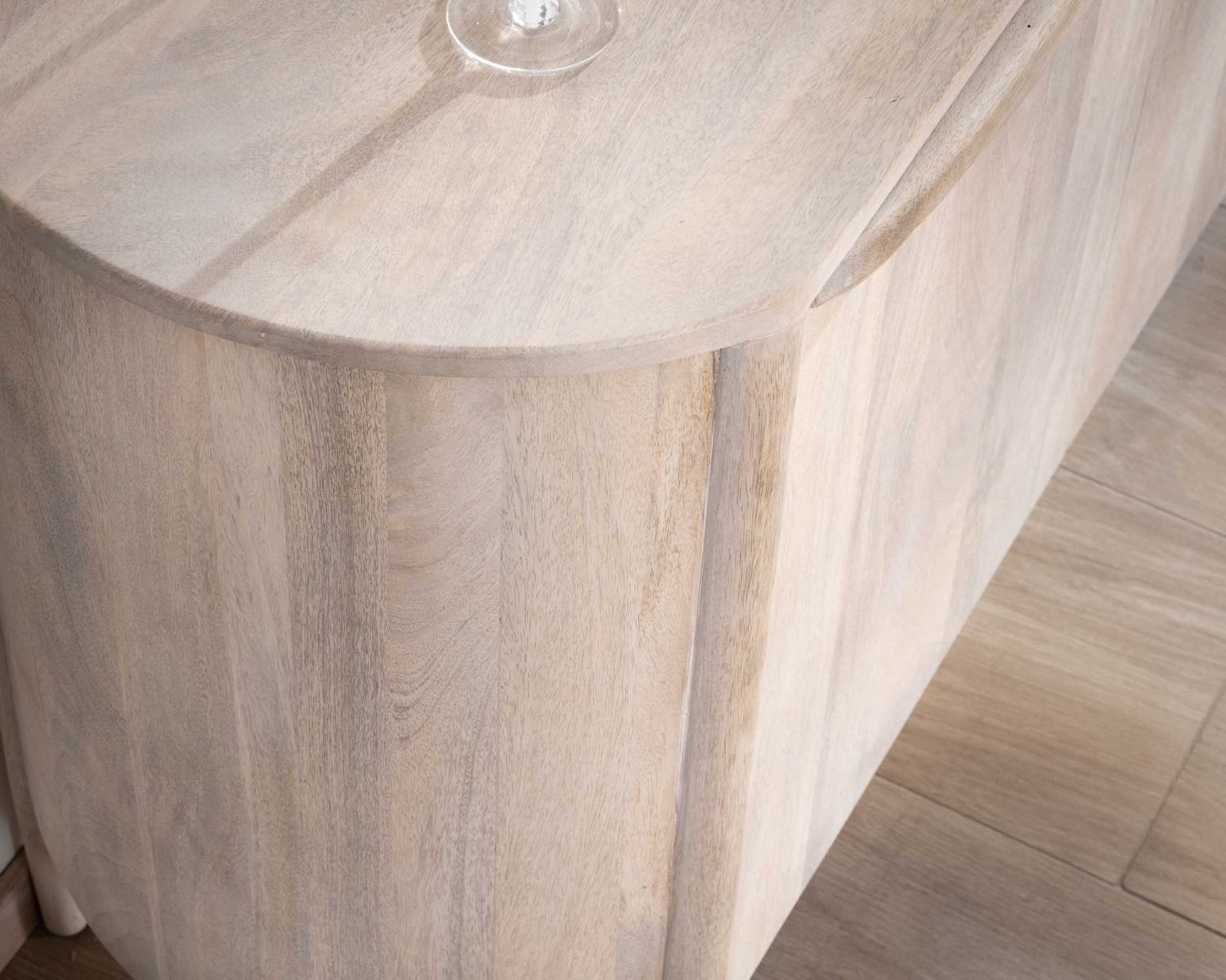 Buffet 3 portes 175cm en manguier massif côtés arrondis "Manon"
