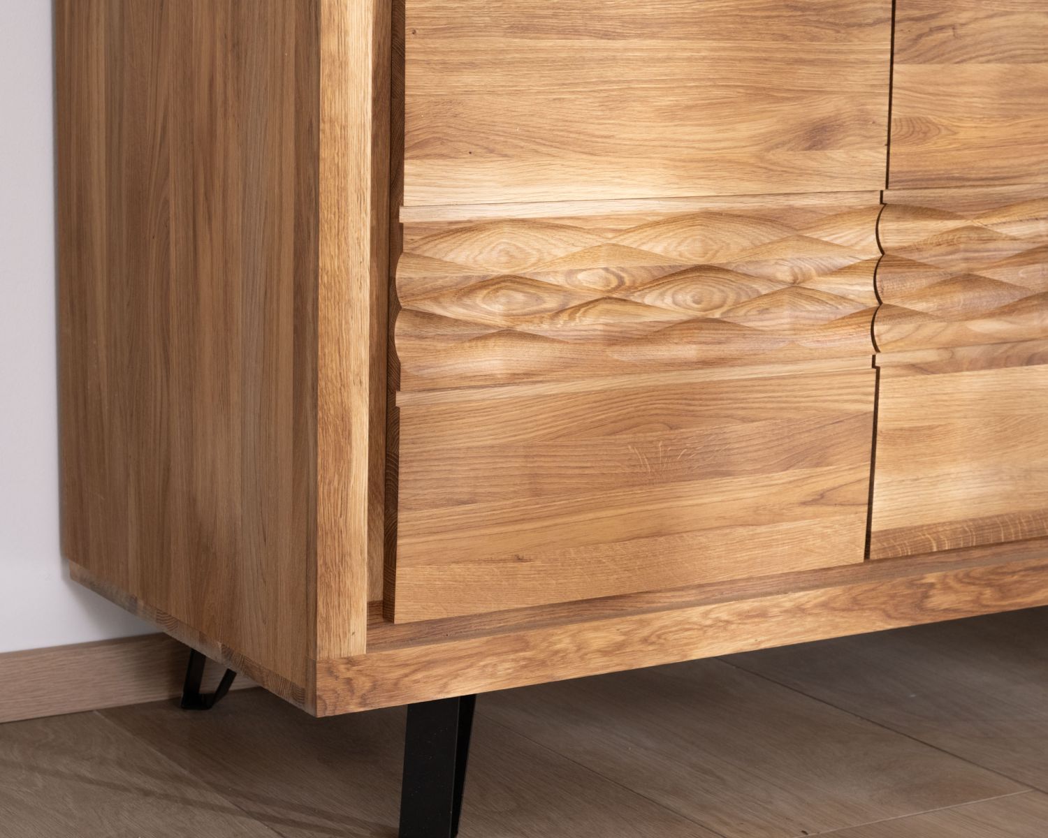 Buffet 3 portes en chêne huilé esprit zen "Wave" 145 cm
