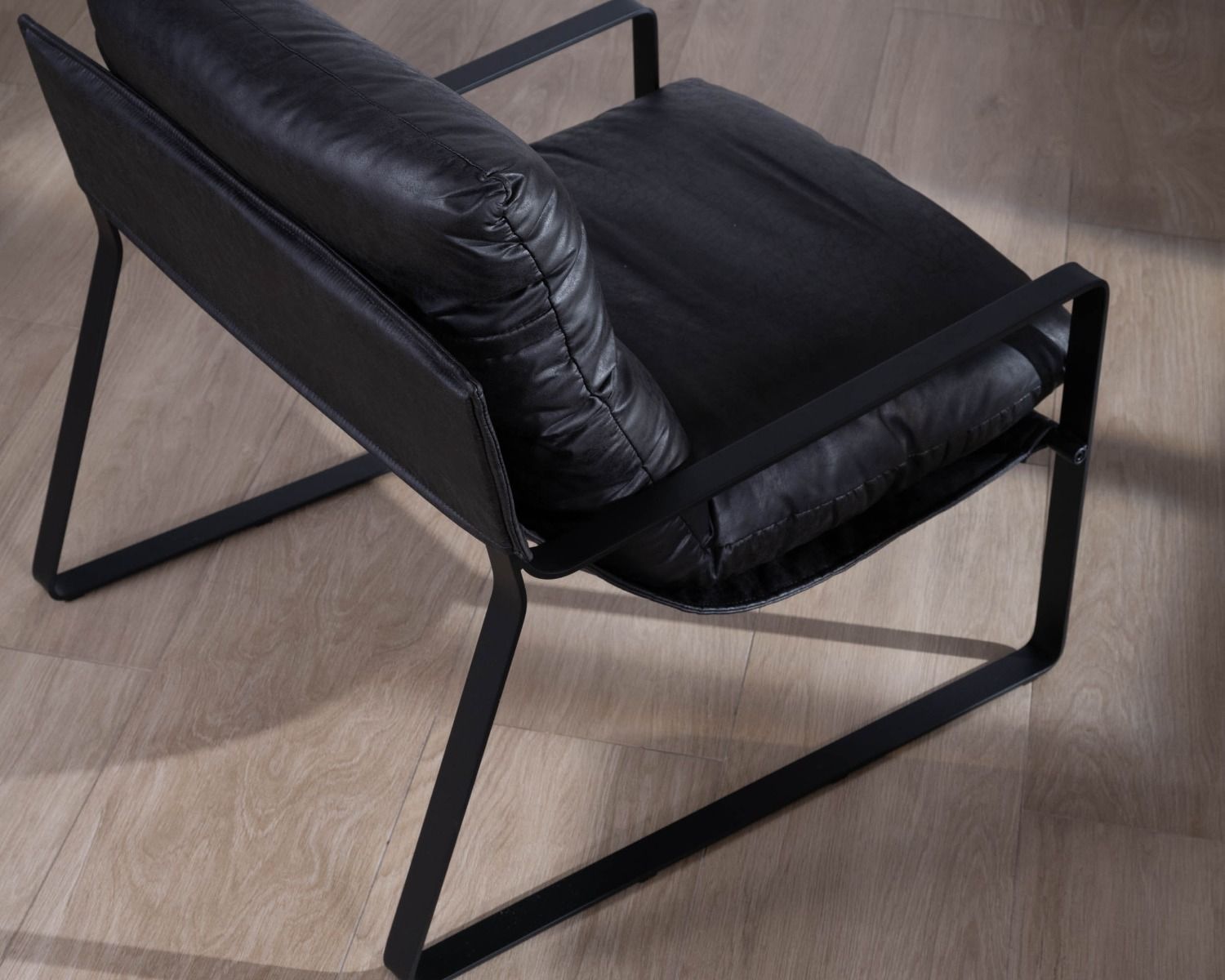 Fauteuil club revisité tissu anthracite et métal noir "Torsten"