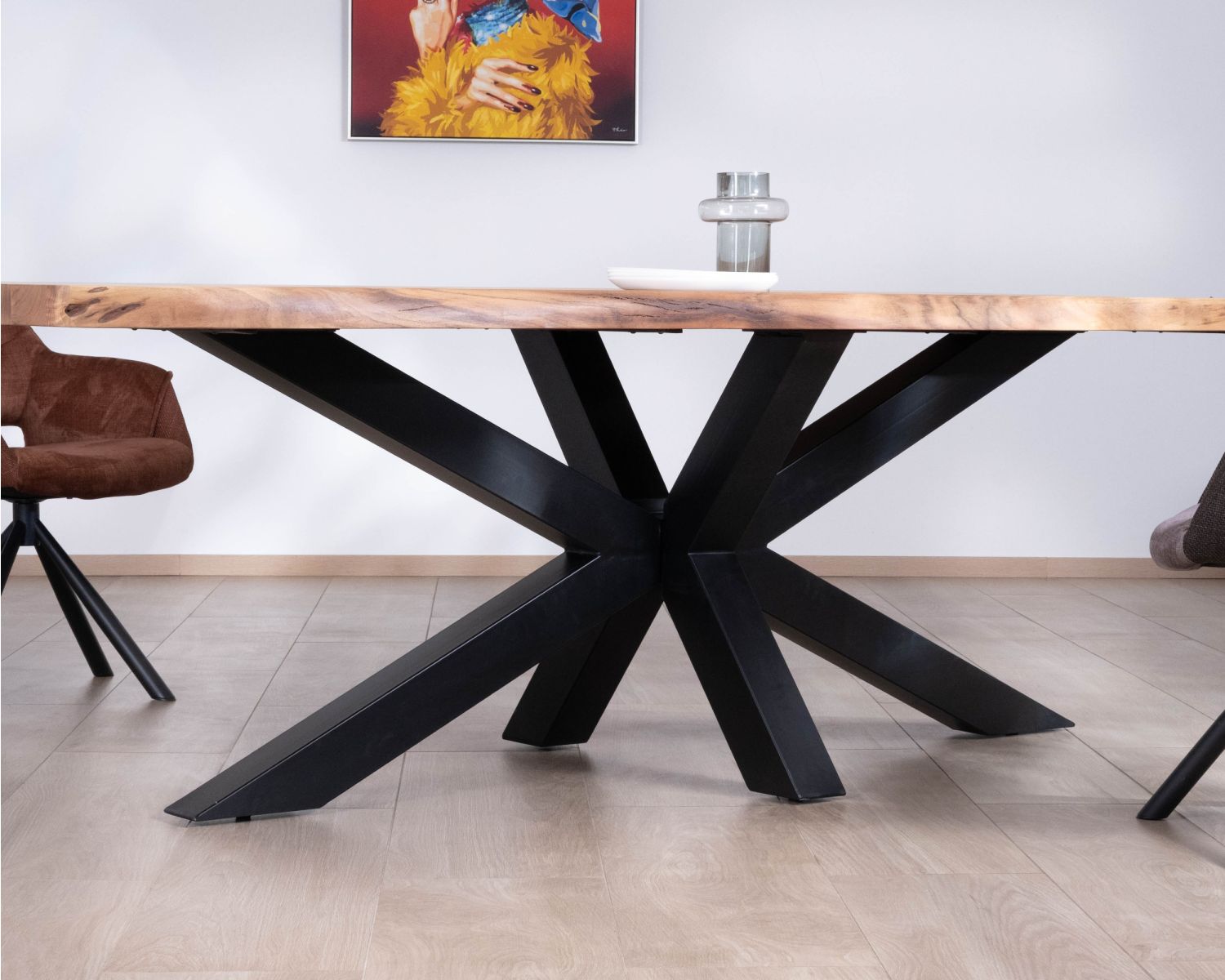 Table à manger haut de gamme plateau bois épais pieds métal "3D" 240cm