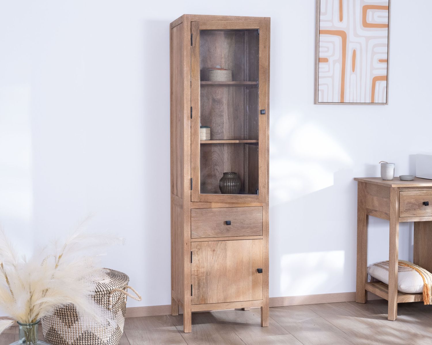 Colonne de rangement vitrée en manguier massif "Maestro"