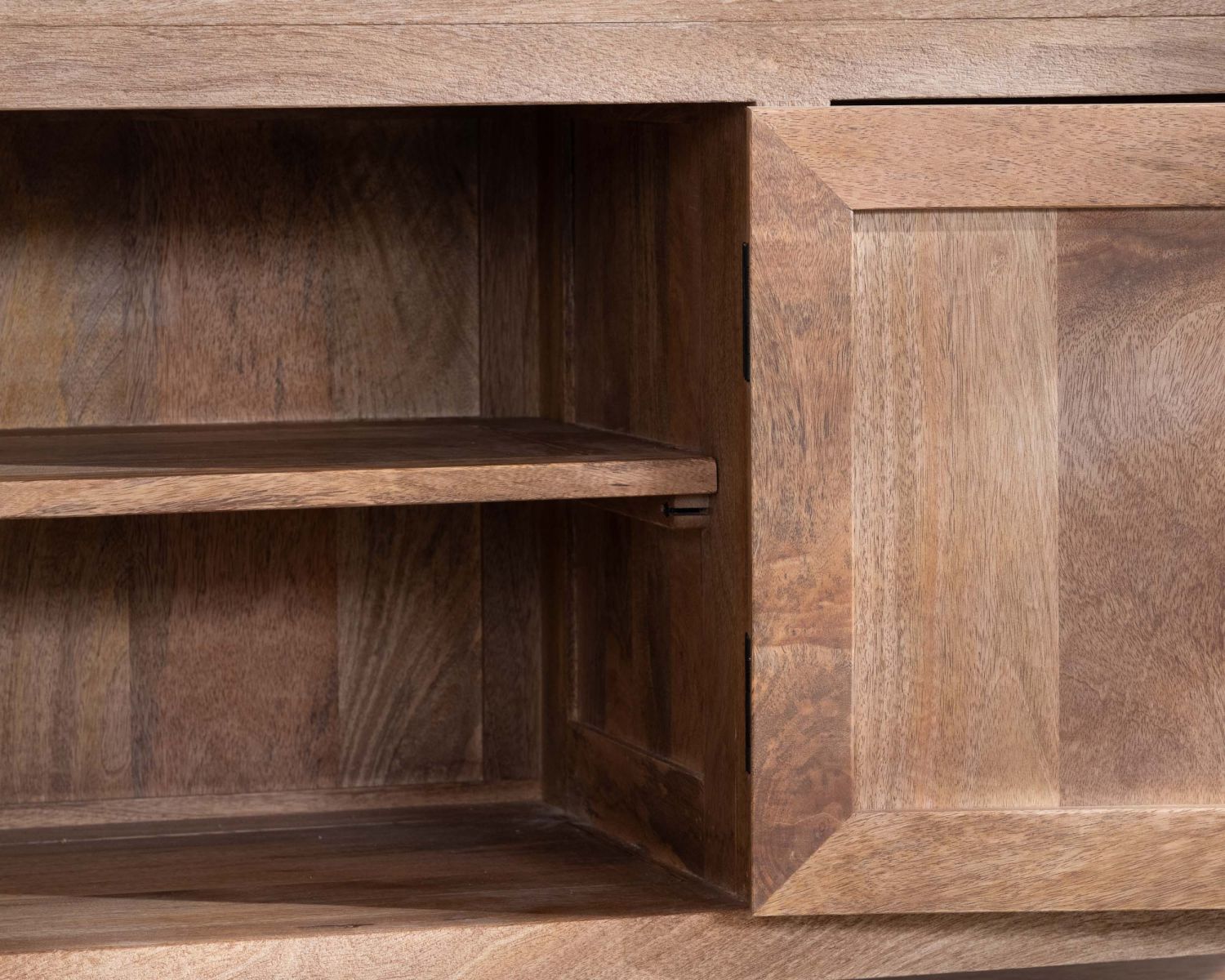 Meuble TV 160 cm en manguier "Maestro" avec double porte