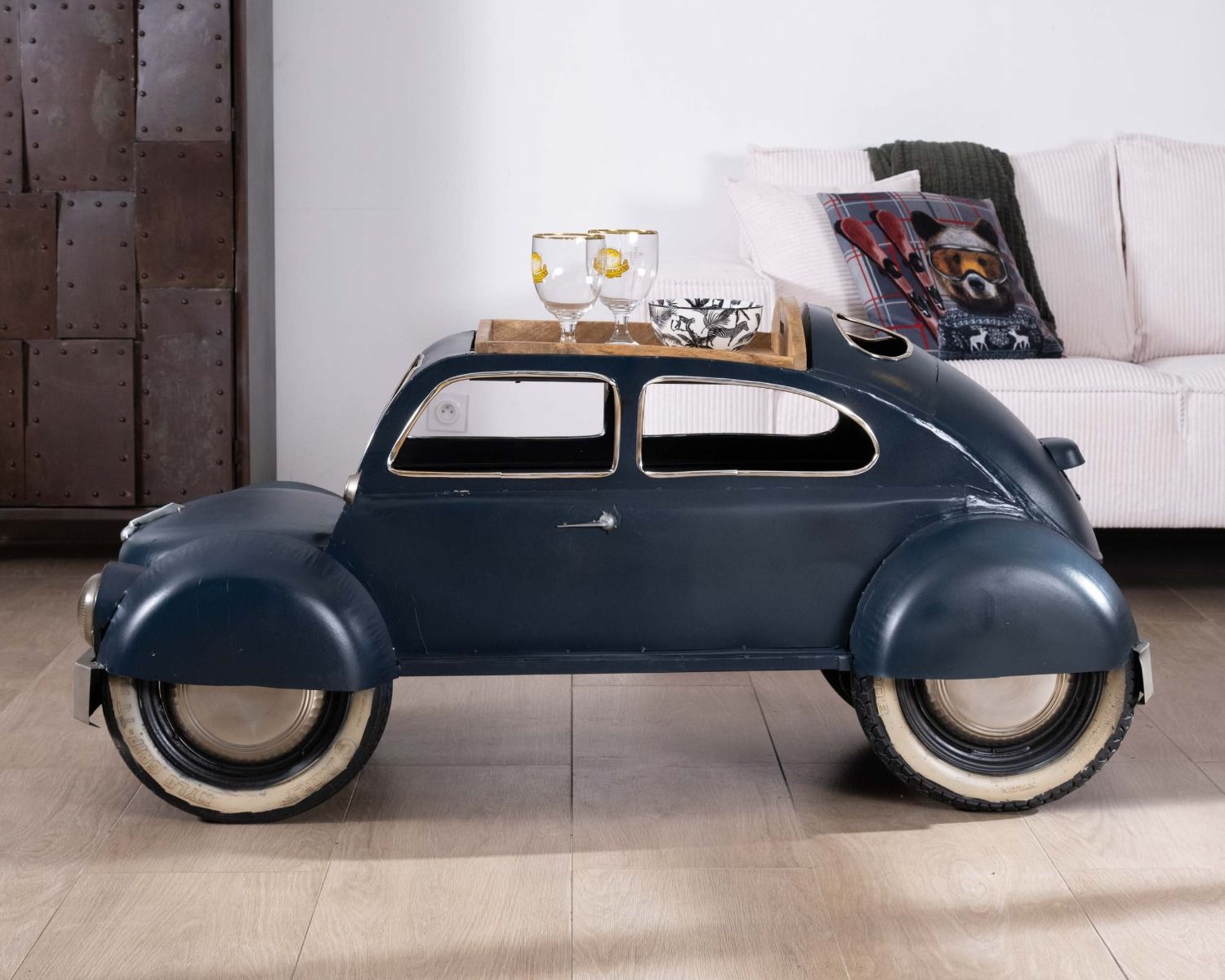Originale table basse voiture vintage bleu "Crazy"