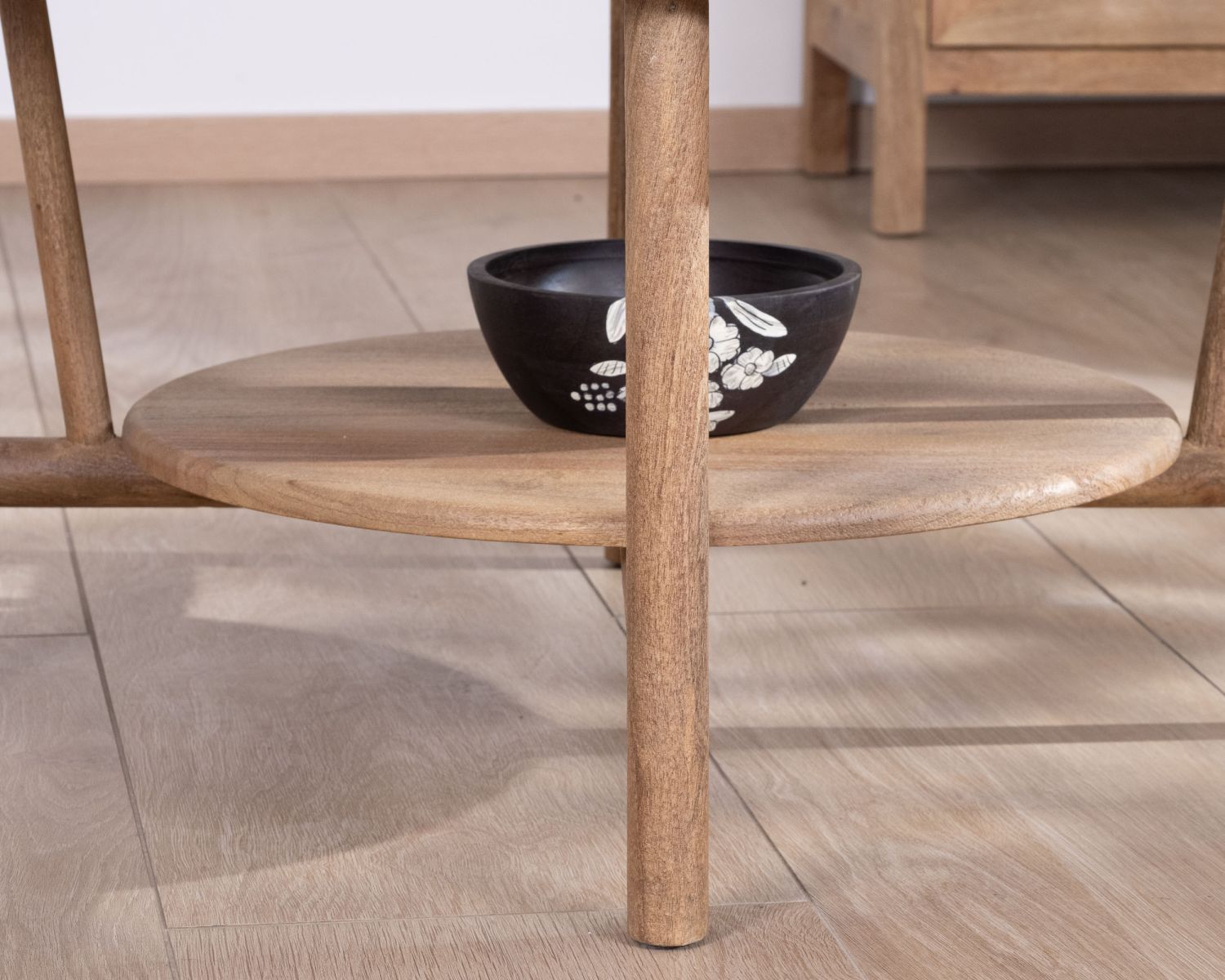 Table de salon ronde à double plateau en manguier "Plume" Diamètre 90 cm