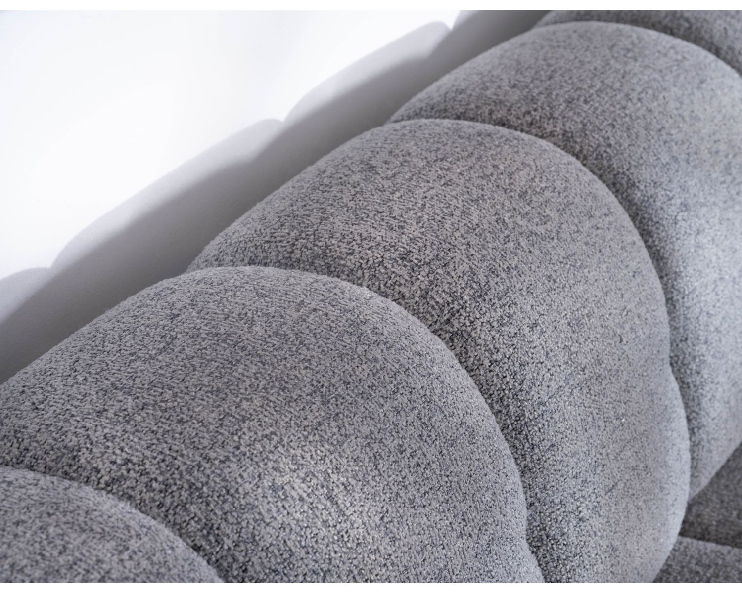 Grand canapé d'angle en tissu tramé gris "Syltan" avec profondeur d'assise réglable électriquement