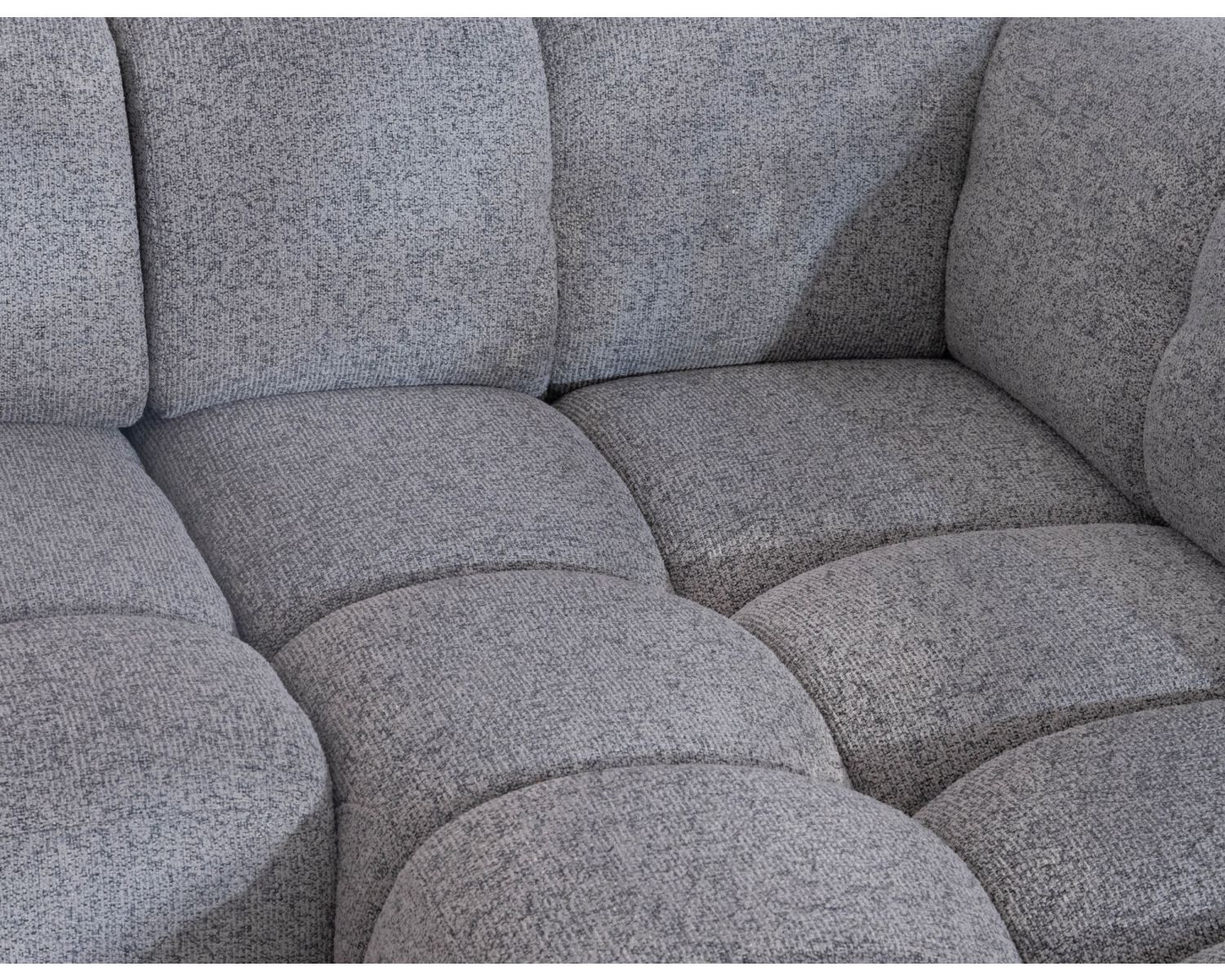 Grand canapé d'angle en tissu tramé gris "Syltan" avec profondeur d'assise réglable électriquement