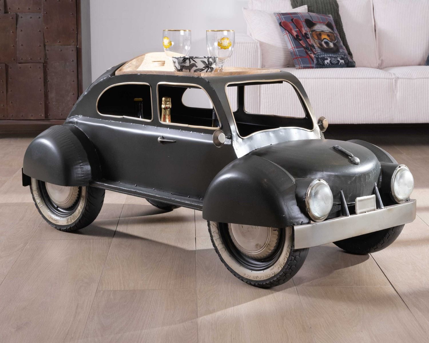 Singulière table basse vintage voiture vert foncé et plateau bois "Crazy"
