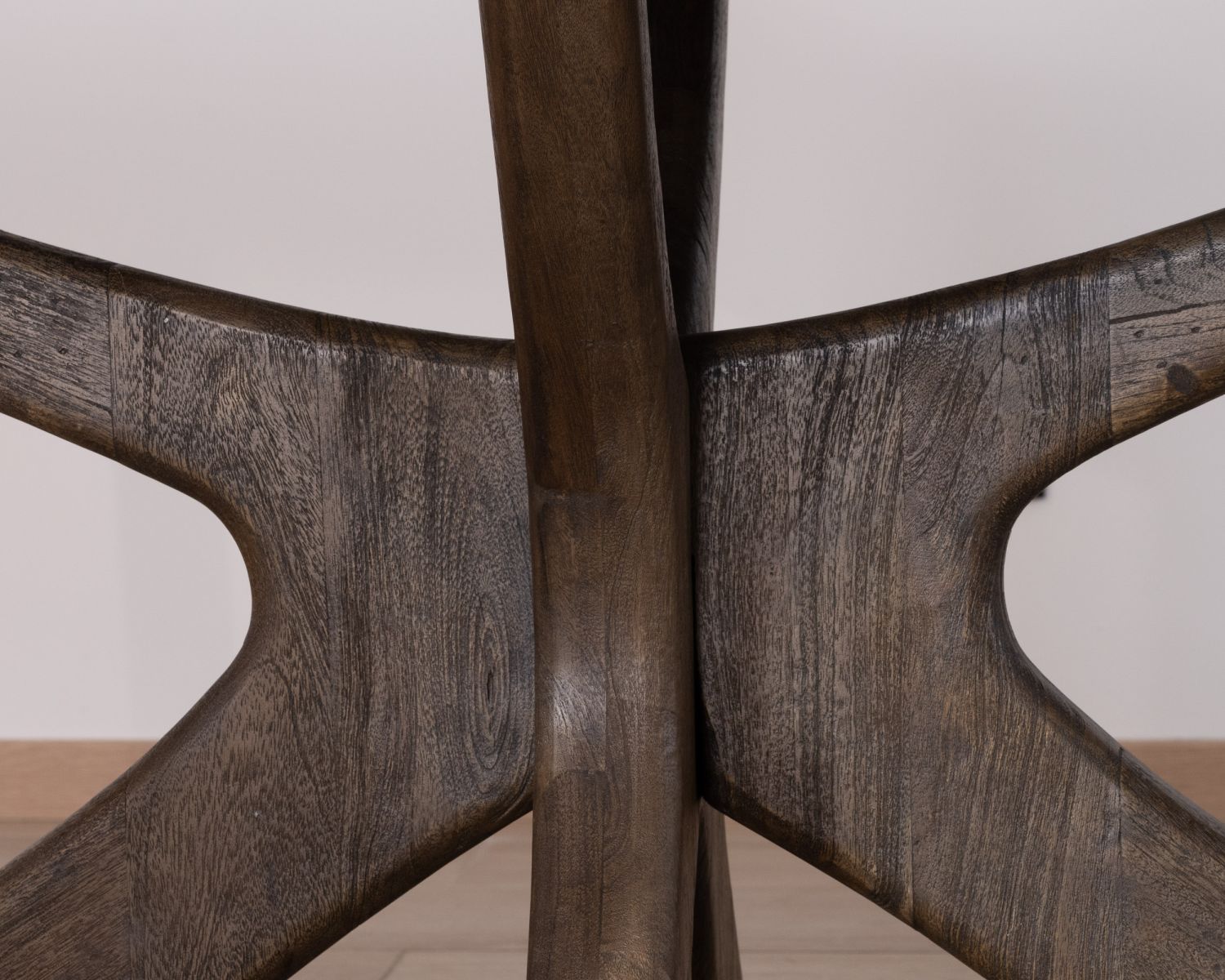 Table de repas 220 cm en manguier "Flow" piètement effet branches d'arbre