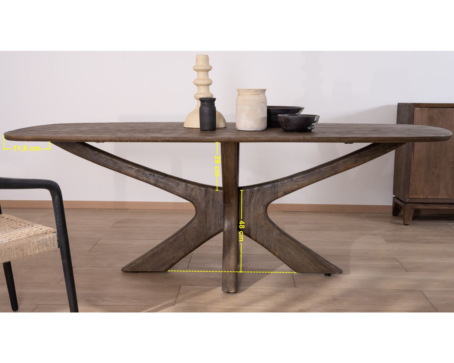 Table de repas 220 cm en manguier "Flow" piètement effet branches d'arbre