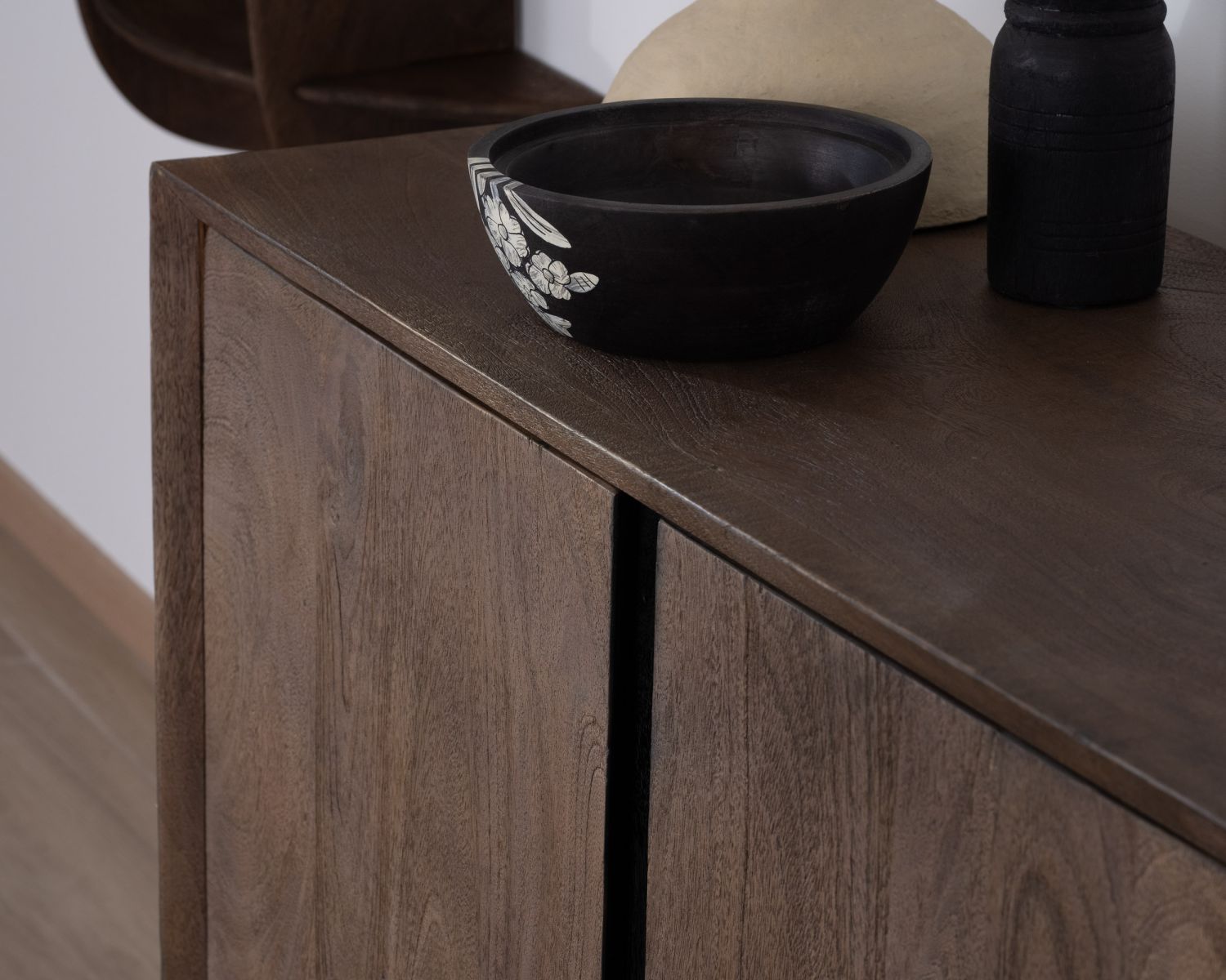 Meuble de rangement 2 portes en manguier "Slody"