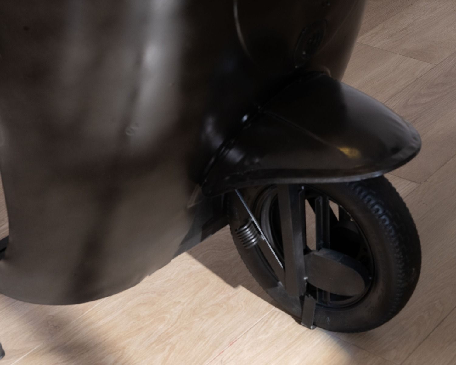 Comptoir de bar aspect Tuk-tuk indien esprit récup "Crazy"