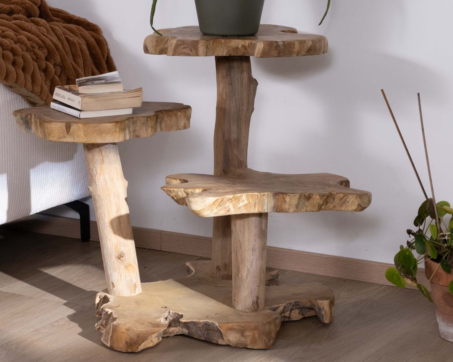 Support porte-plantes à 3 niveaux en teck recyclé "Farmer"