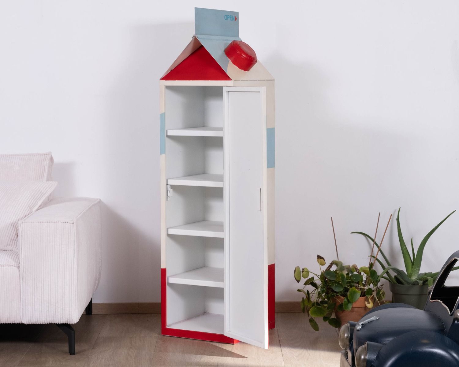 Meuble de rangement original brique de lait Tetra Pack "Crazy"