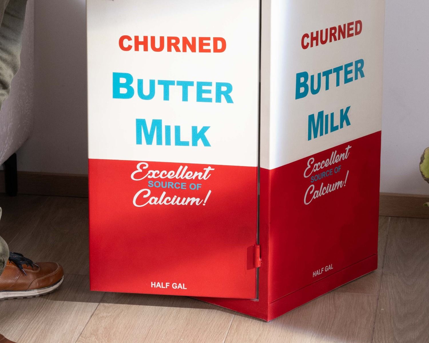 Meuble de rangement original brique de lait Tetra Pack "Crazy"