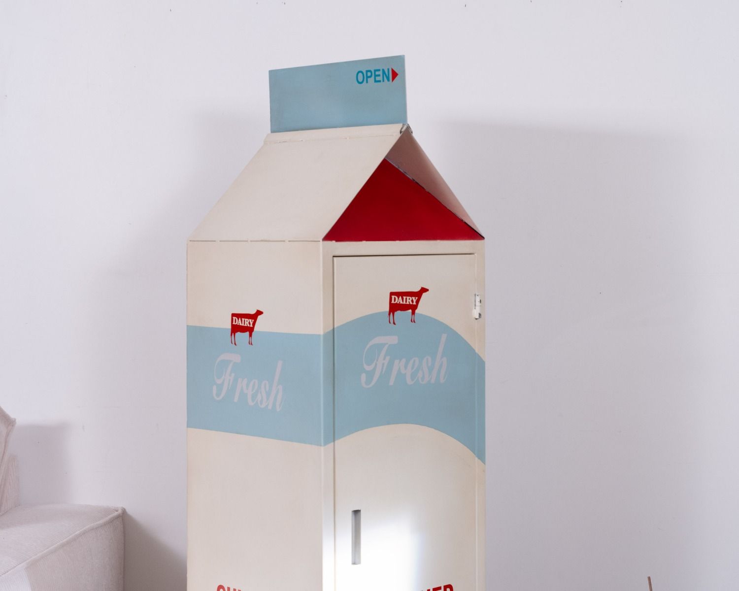 Meuble de rangement original brique de lait Tetra Pack "Crazy"