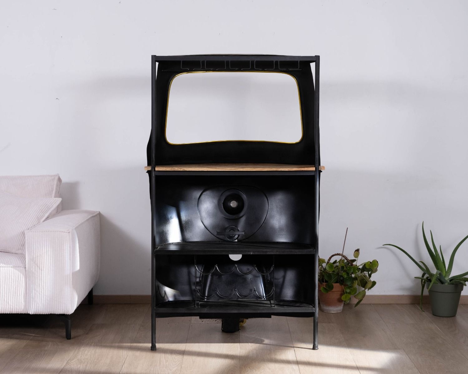 Comptoir de bar aspect Tuk-tuk indien esprit récup "Crazy"