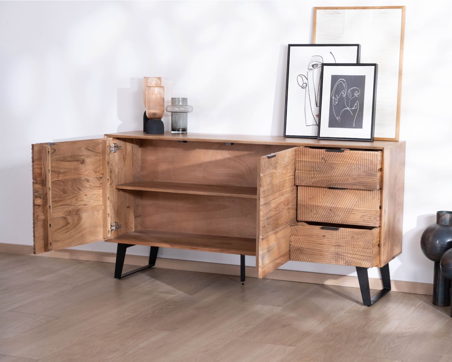 Meuble de rangement bas 160 cm avec tiroirs "Uky" design contemporain esprit rétro