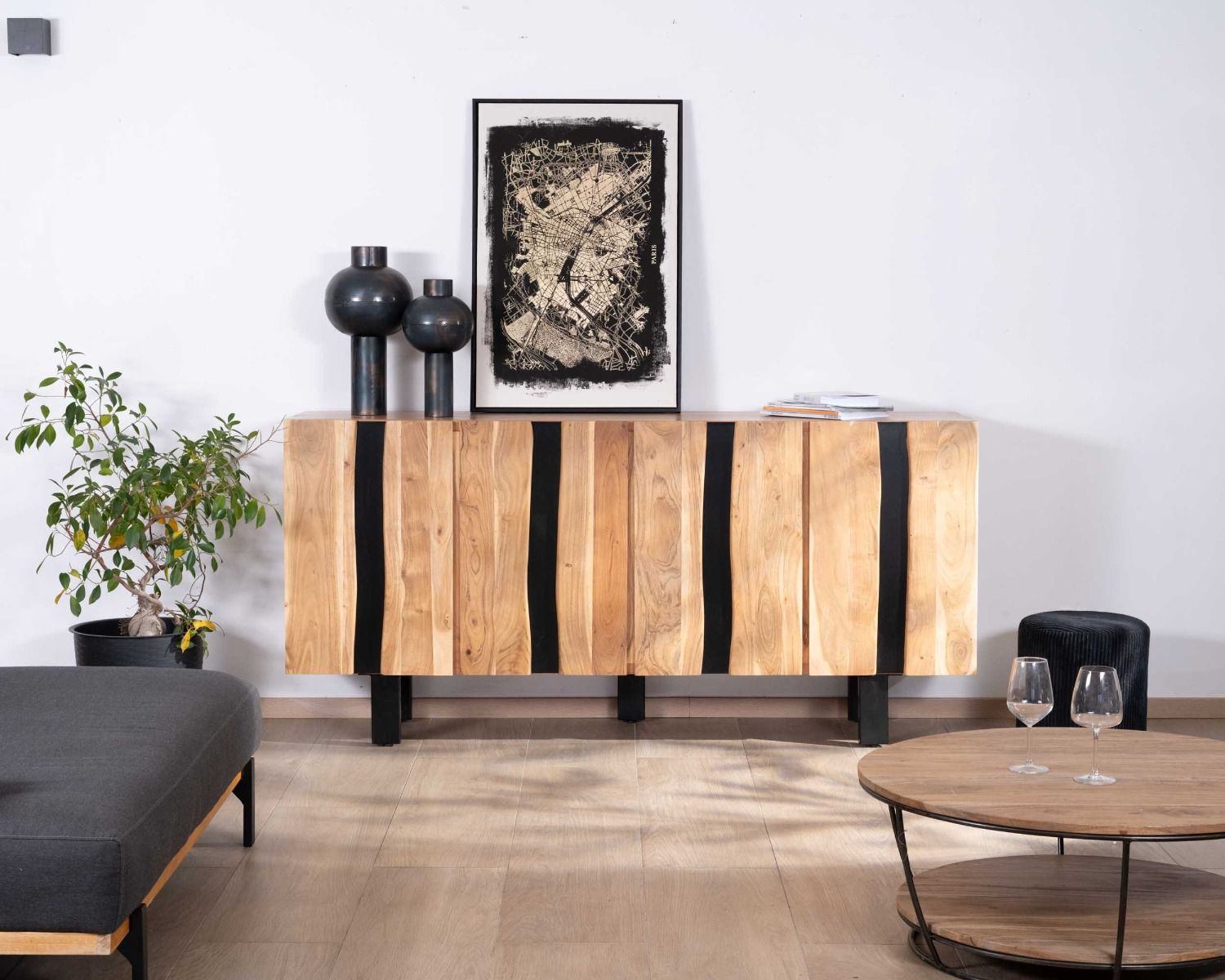 Grand buffet design 190cm en bois massif d’acacia et métal noir "Zen Black"