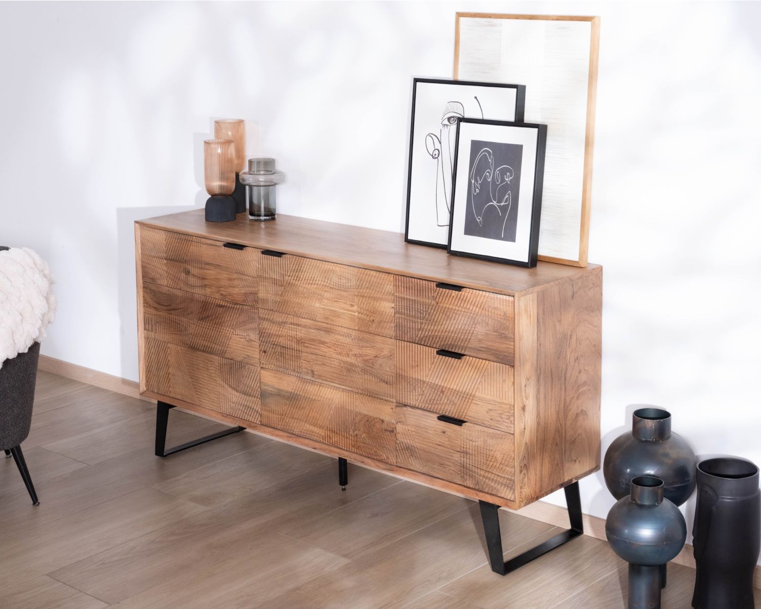 Meuble de rangement bas 160 cm avec tiroirs "Uky" design contemporain esprit rétro
