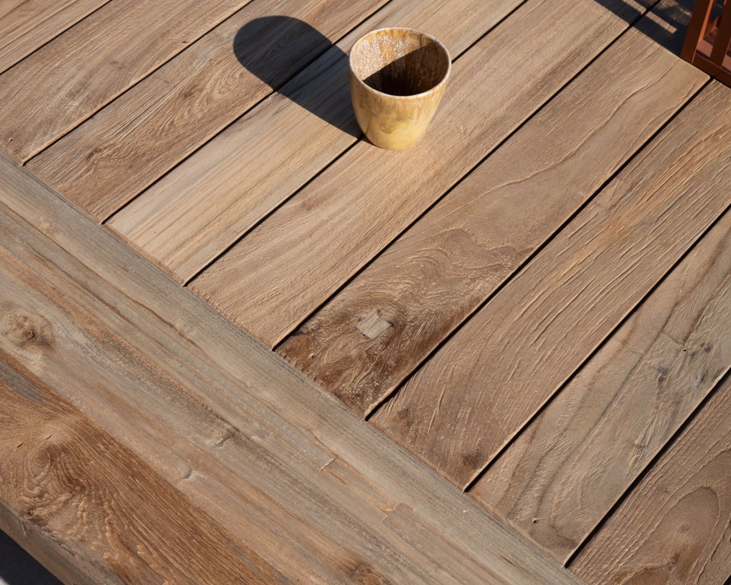 Grande table basse design japandi spéciale extérieur en teck "Eclipse" 140 cm