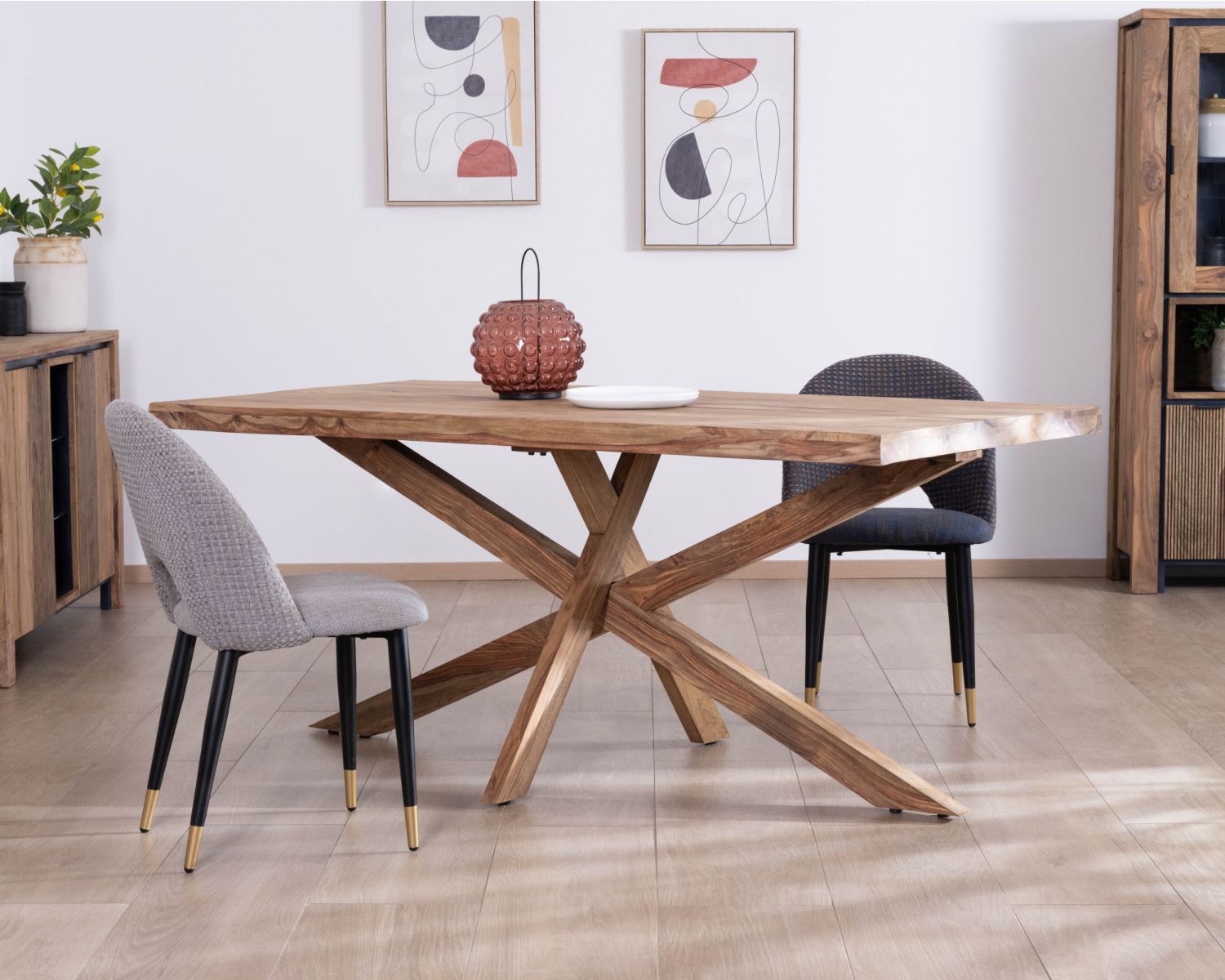 Table de repas 180 cm plateau naturel et pieds croix "Enoa" 100% palissandre