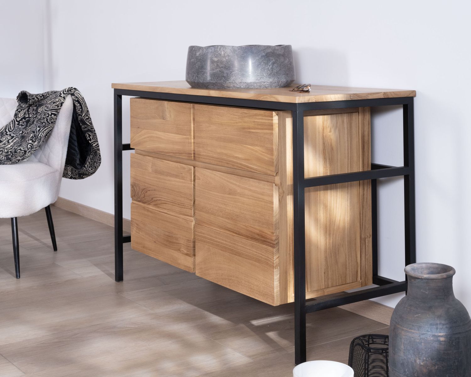 Meuble sous vasque contemporain en teck 120 cm "Wavy" piètement design en métal