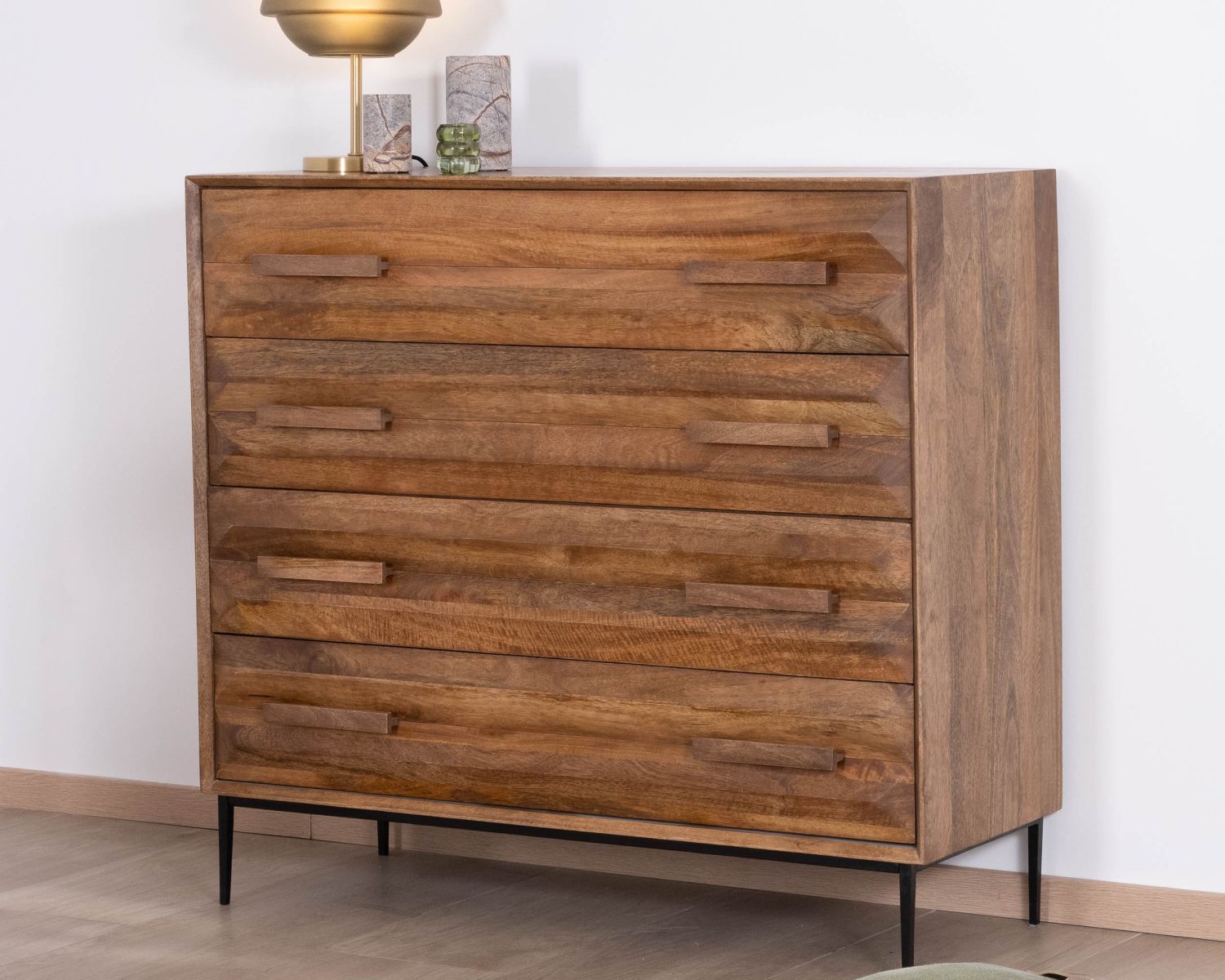 Commode 4 tiroirs grande largeur "Presto" en manguier style rétro