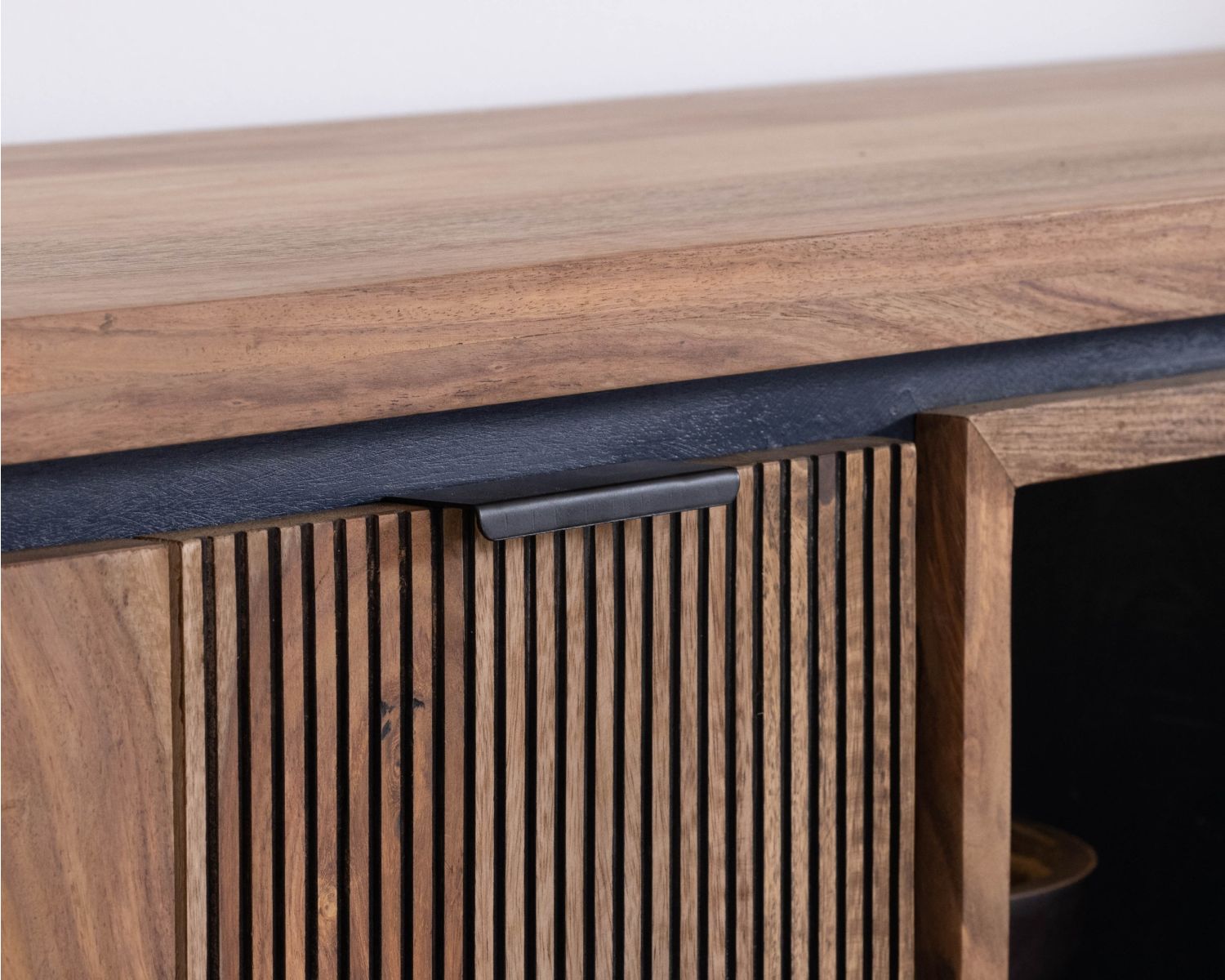 Buffet multi-rangements avec étagères en verre "Enoa" en palissandre et acacia 200 cm 