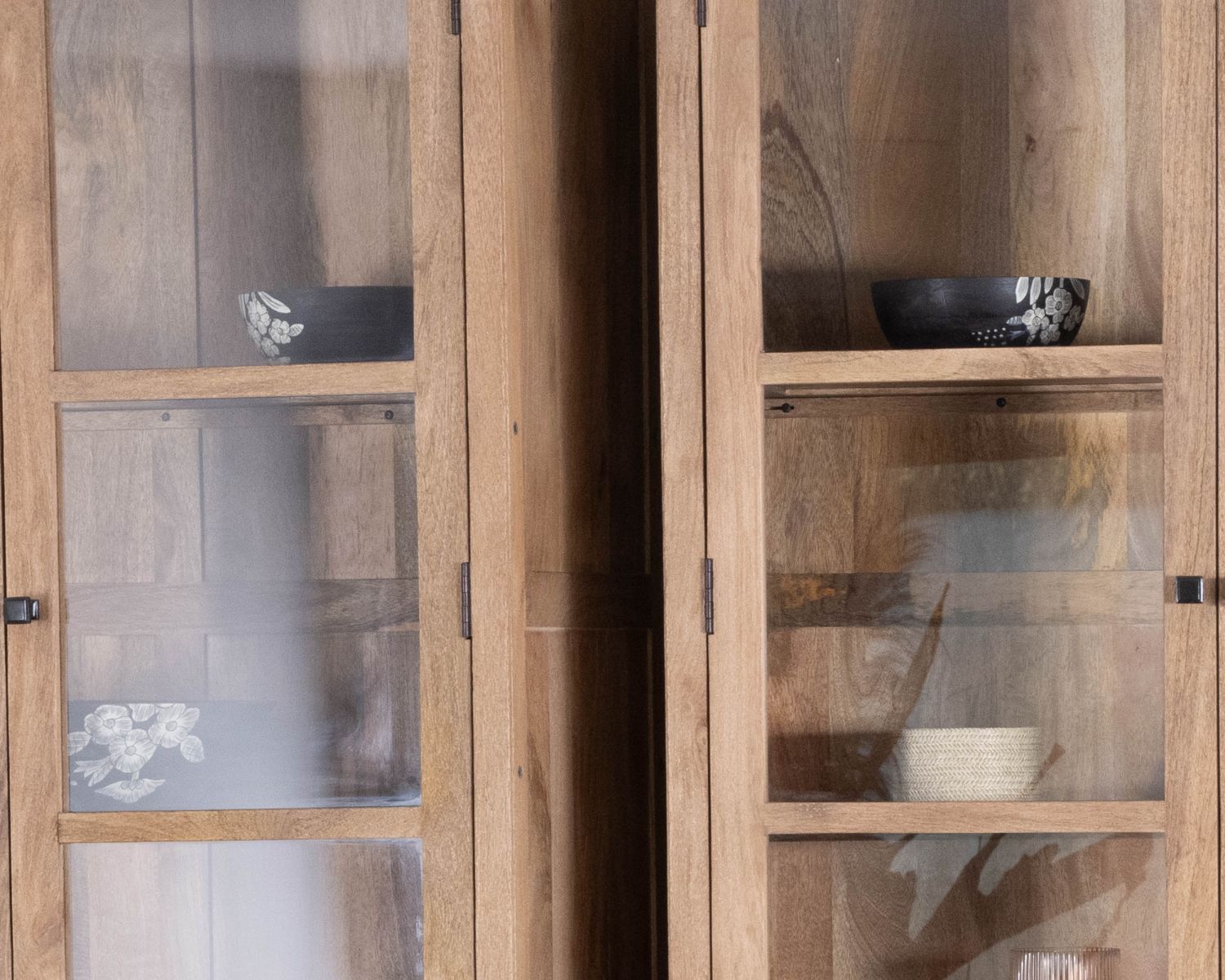 Grand vaisselier en manguier naturel et portes vitrées "Maestro" 200 cm