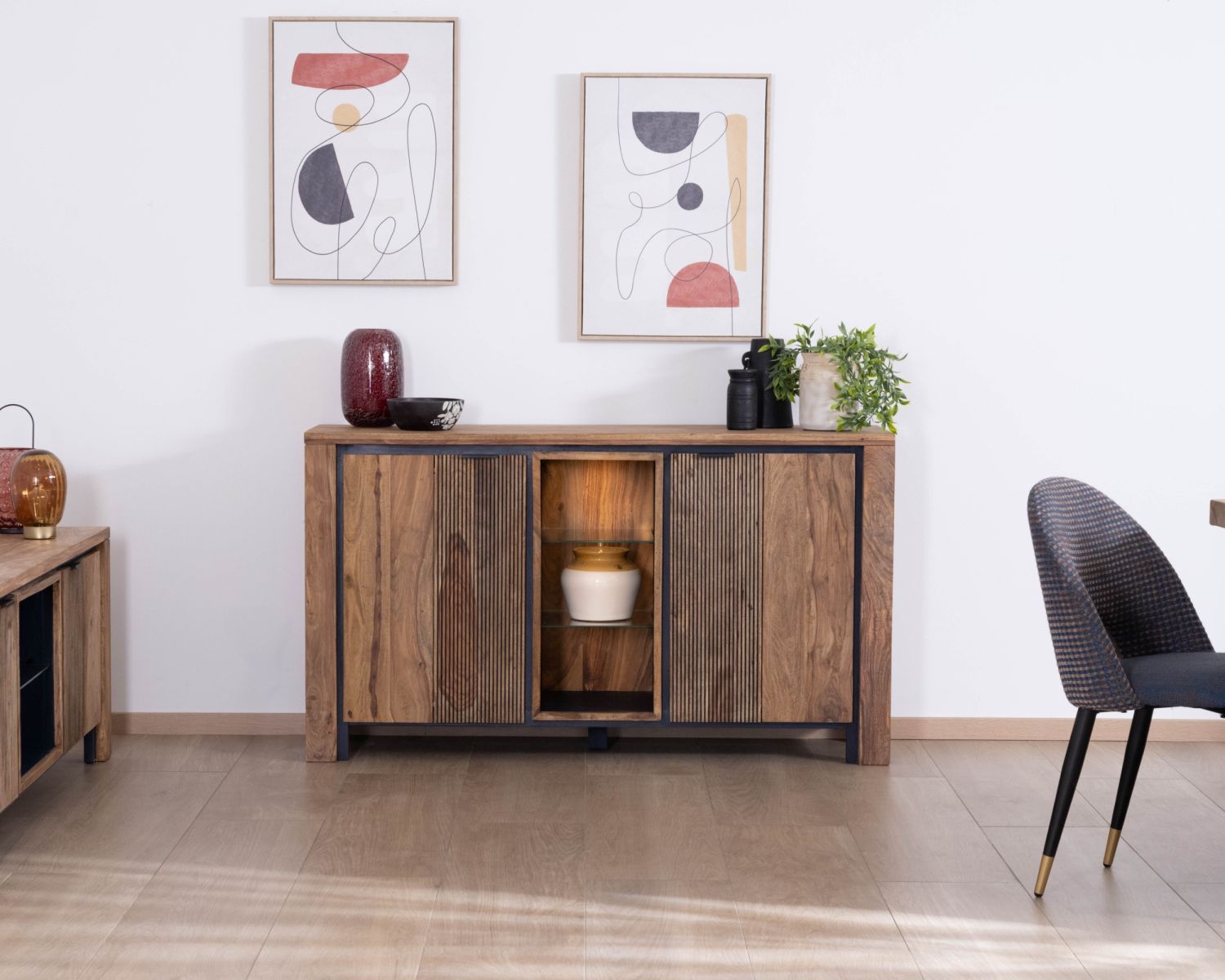 Bahut en palissandre et acacia "Enoa" avec étagères en verre