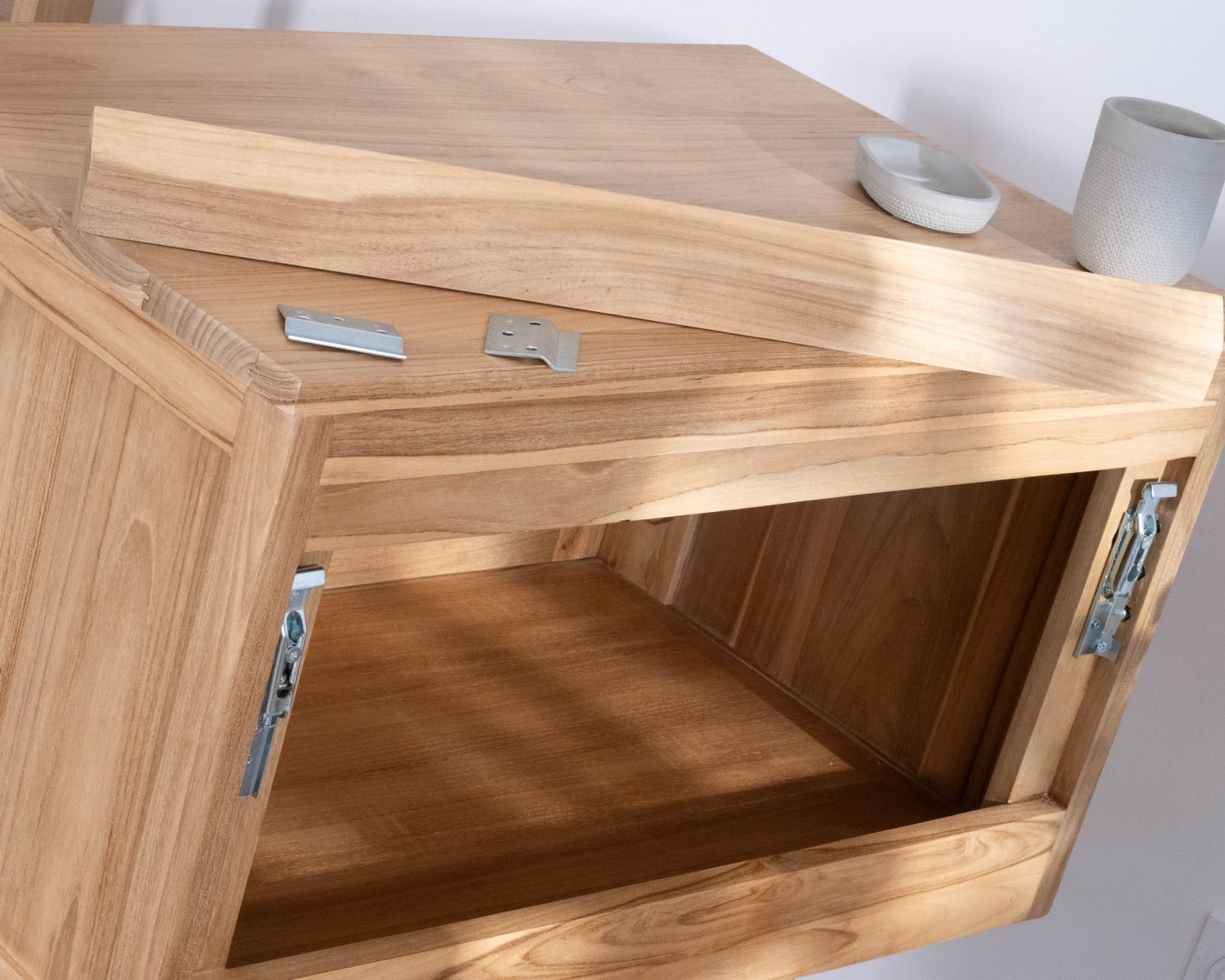 Meuble sous vasque suspendu en teck 120 cm "Moho"