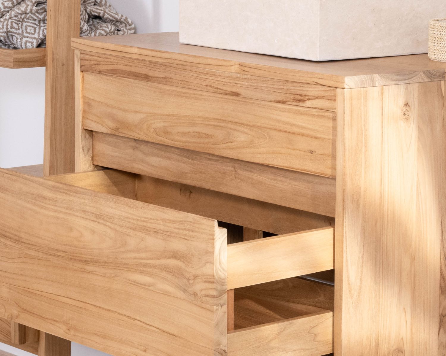 Meuble sous vasque suspendu 80 cm avec 1 tiroir "Bowdy" teck massif