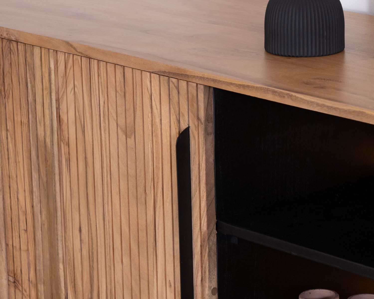 Buffet design rétro avec niches centrales "Bopee" avec éclairage LED