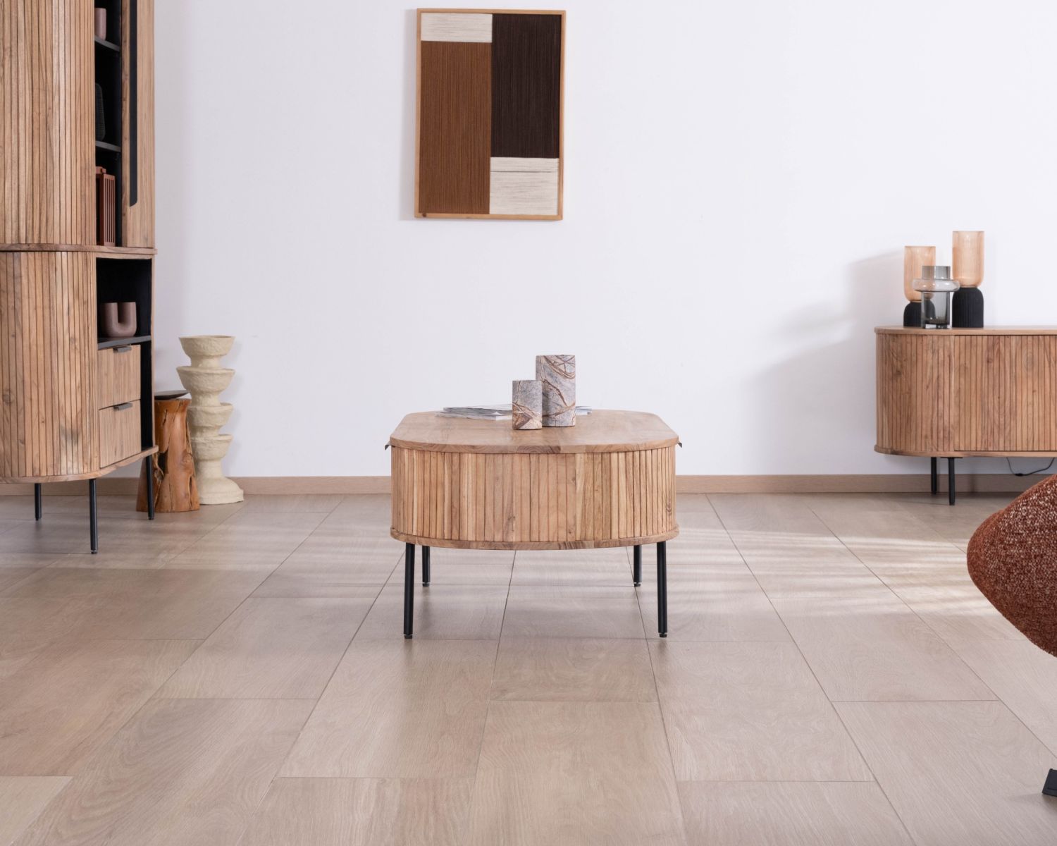 Table de salon ovale design newtro avec grand tiroir traversant "Bopee"