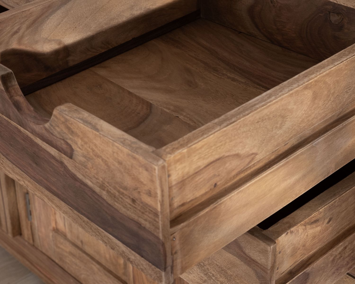 Buffet multi rangement 180 cm en palissandre "Kalanohé"