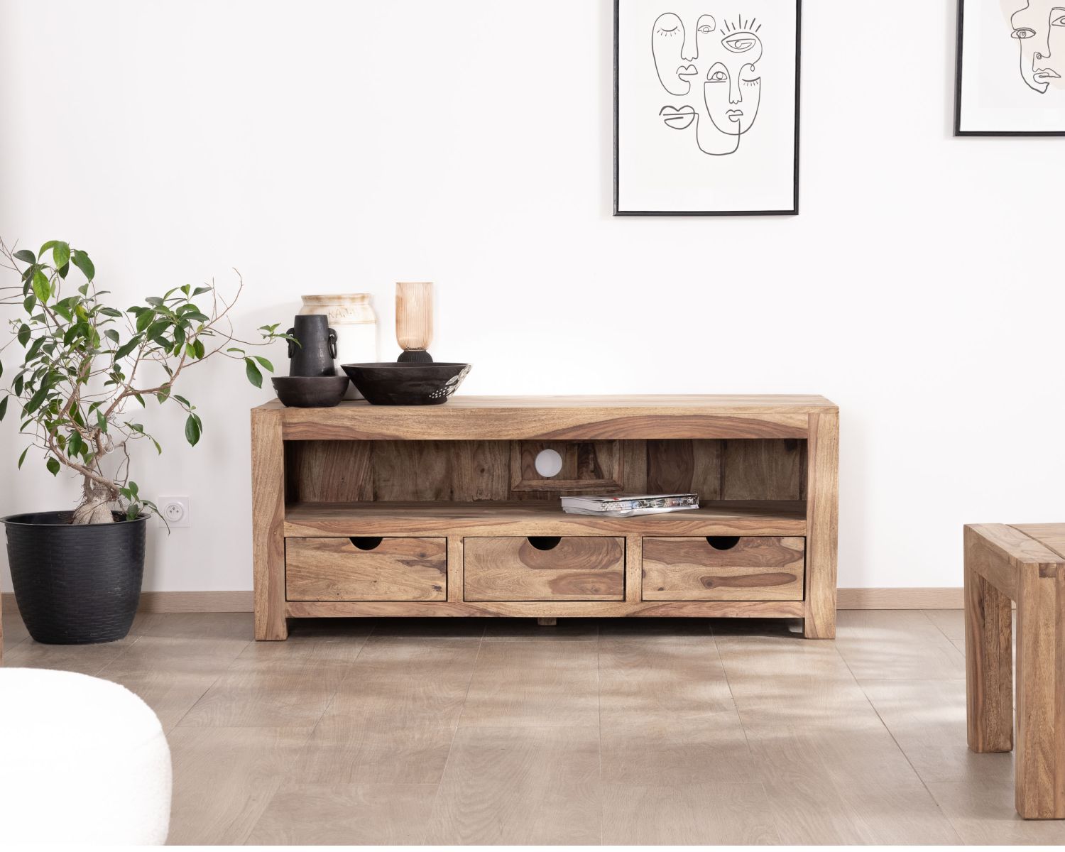 Meuble TV 150 cm en palissandre "Kalanohé" grande niche et 3 tiroirs