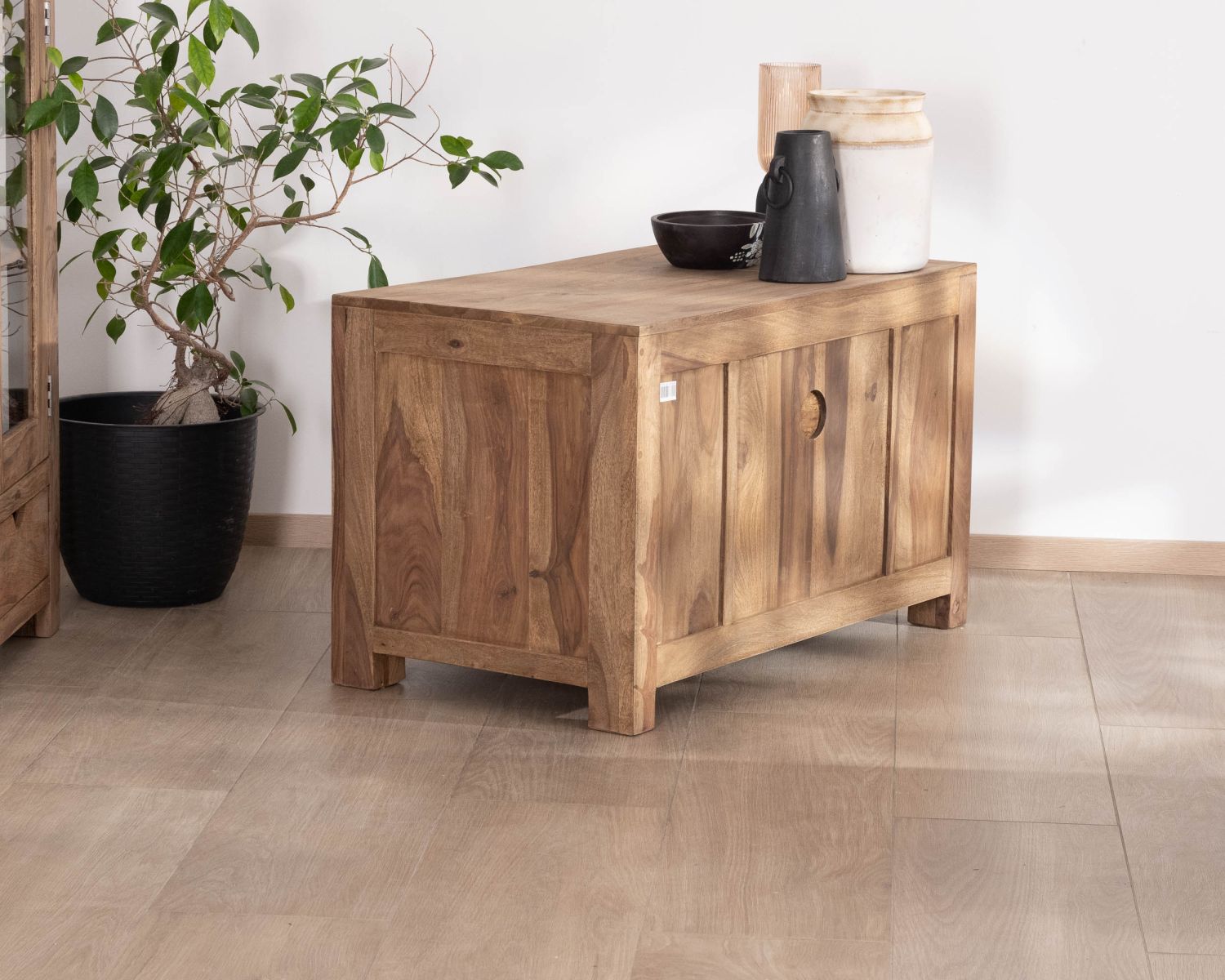 Petit meuble télé compact et fonctionnel en palissandre "Kalanohé" niche et 2 tiroirs