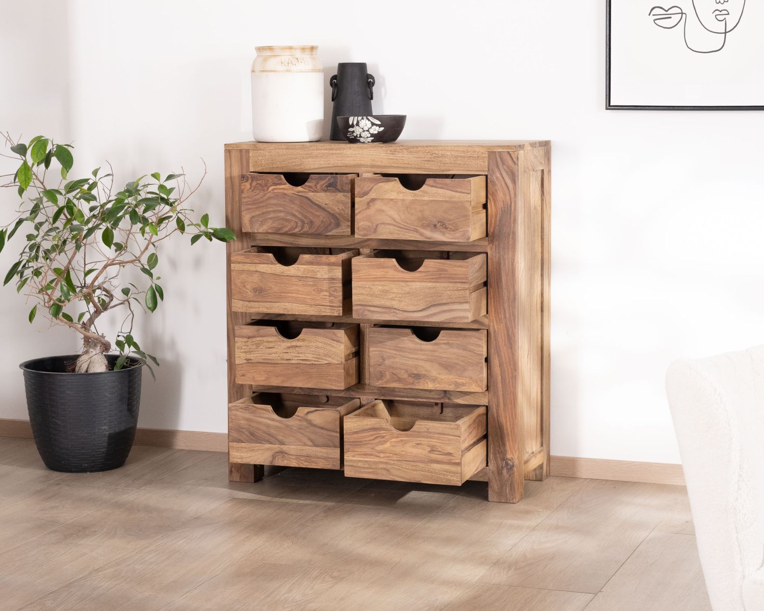 Commode en palissandre à 8 tiroirs "Kalanohé"