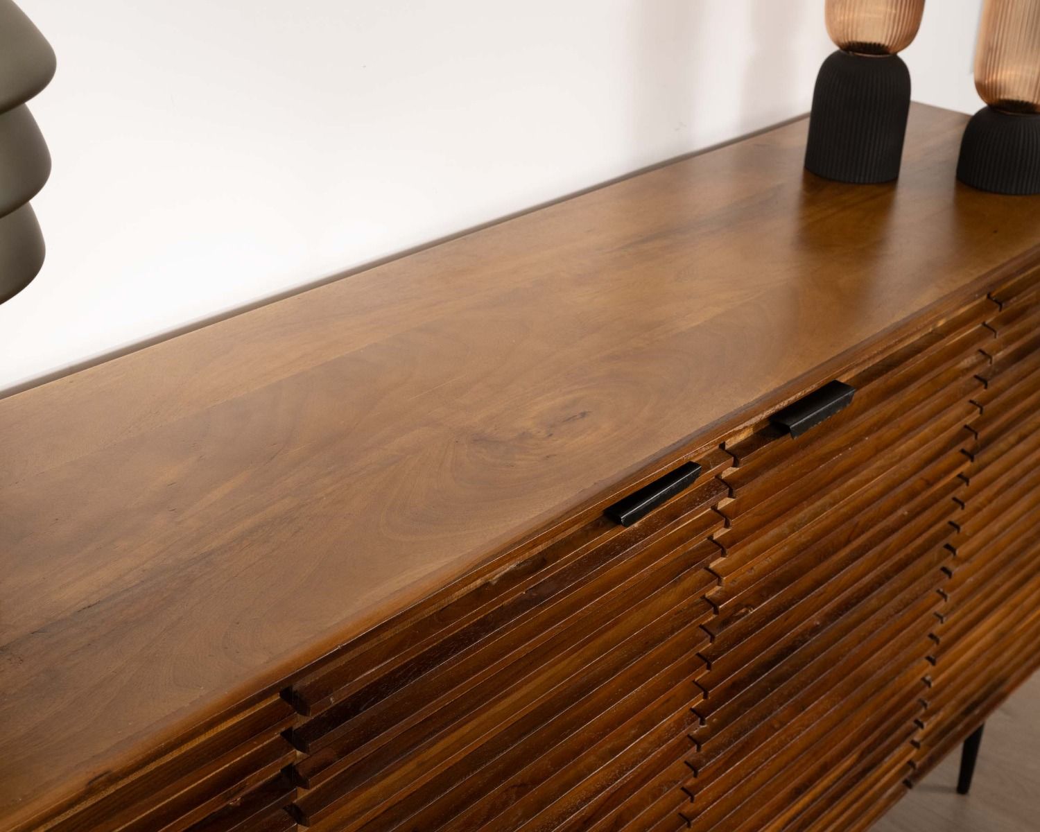 Bahut rétro 4 portes en teck et manguier massif 183cm "Sheffield"