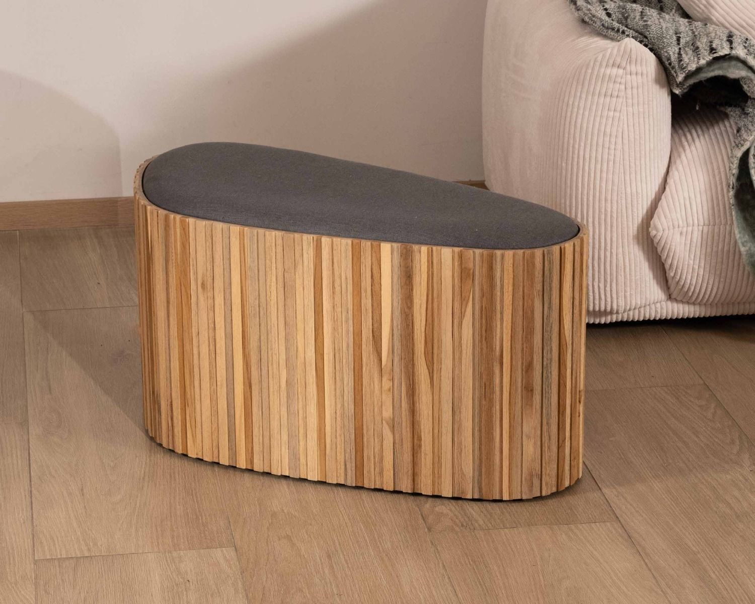 Petite banquette en bois de teck recyclé et tissu gris "Foster"