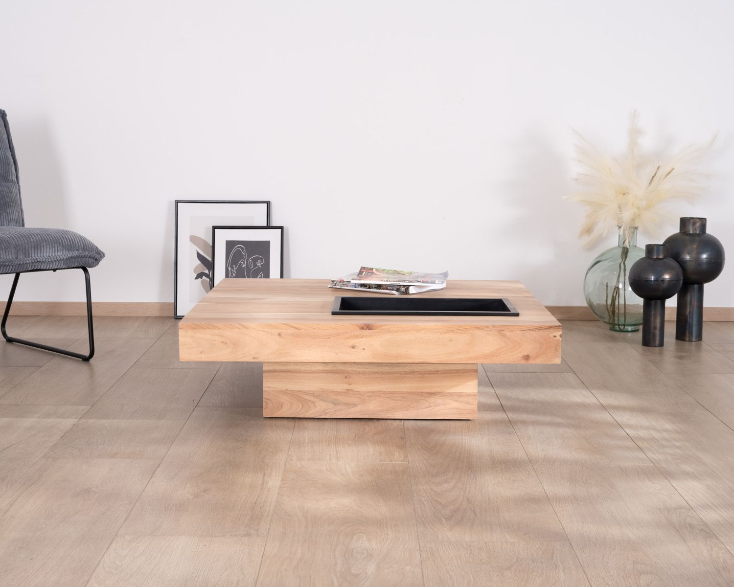 Table de salon carrée en bois massif avec rangement amovible "Shelley" 100 cm