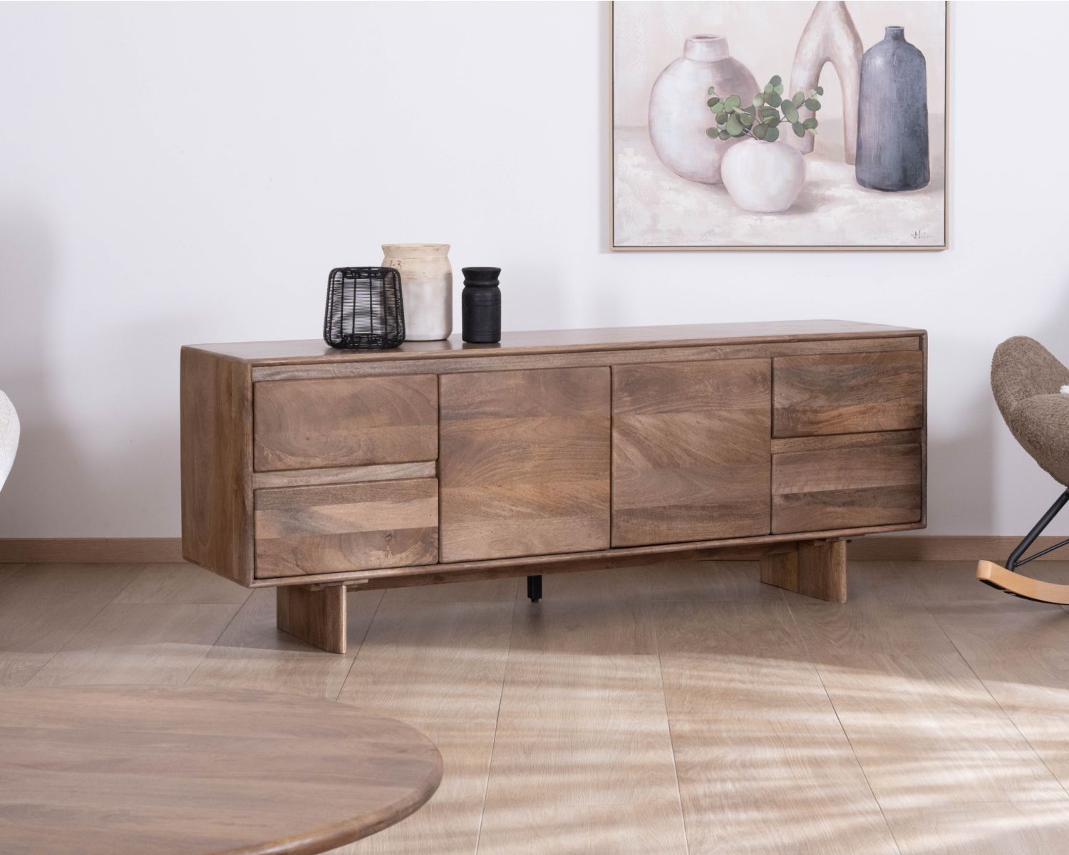 Meuble télé 160 cm design épuré Japandi "Geta" en manguier massif