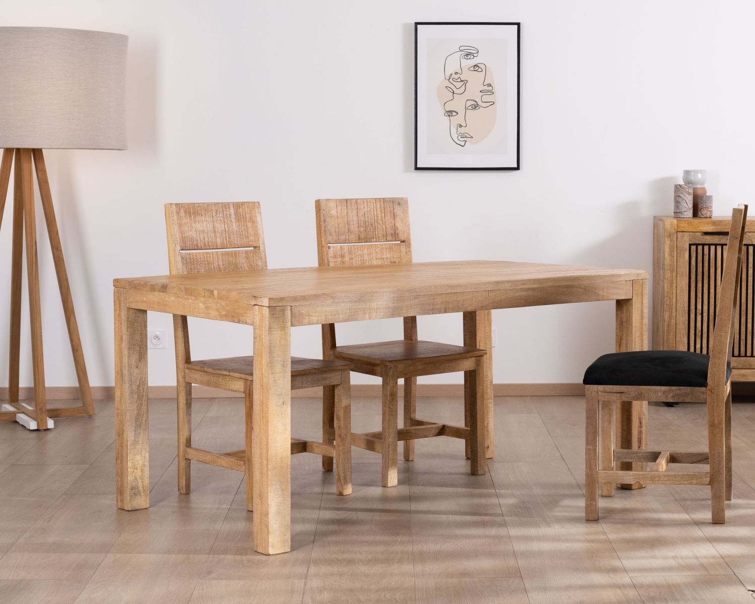 Table de repas en manguier 160 x 90 cm "Manoha"