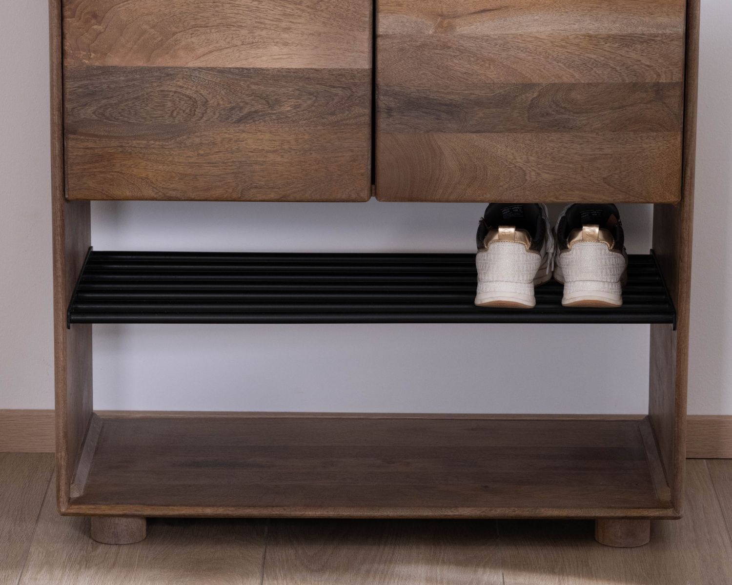 Meuble à chaussures en manguier massif "Geta" avec rangements