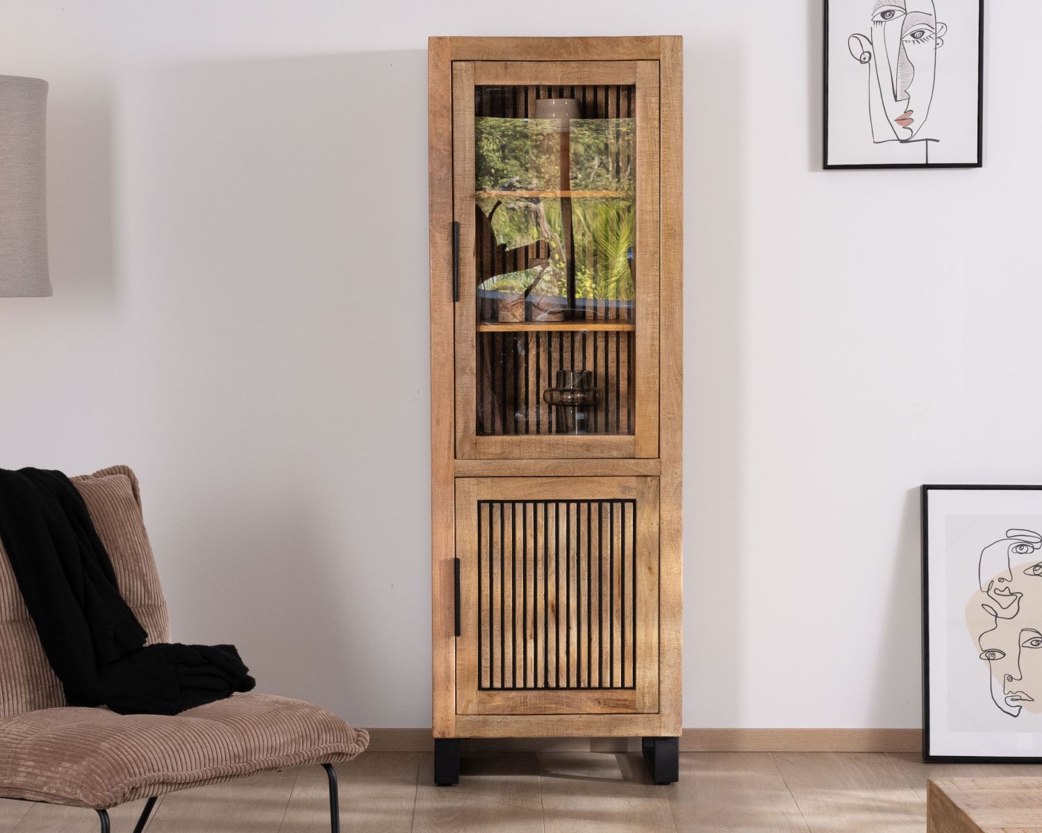 Vitrine 2 portes en manguier "Manoha" avec façade décor réversible